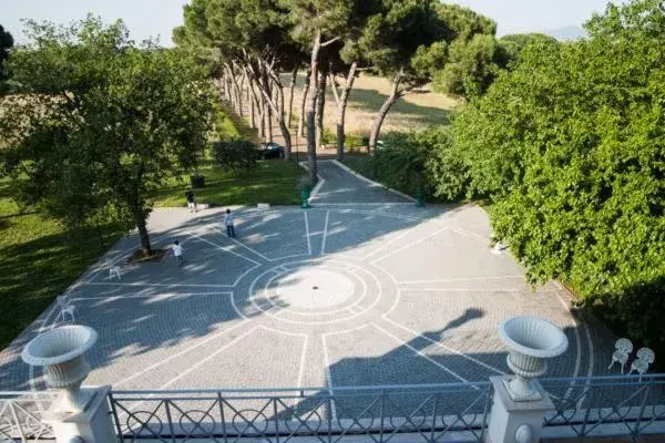 Property building in Villa Strampelli Property building in Villa Strampelli