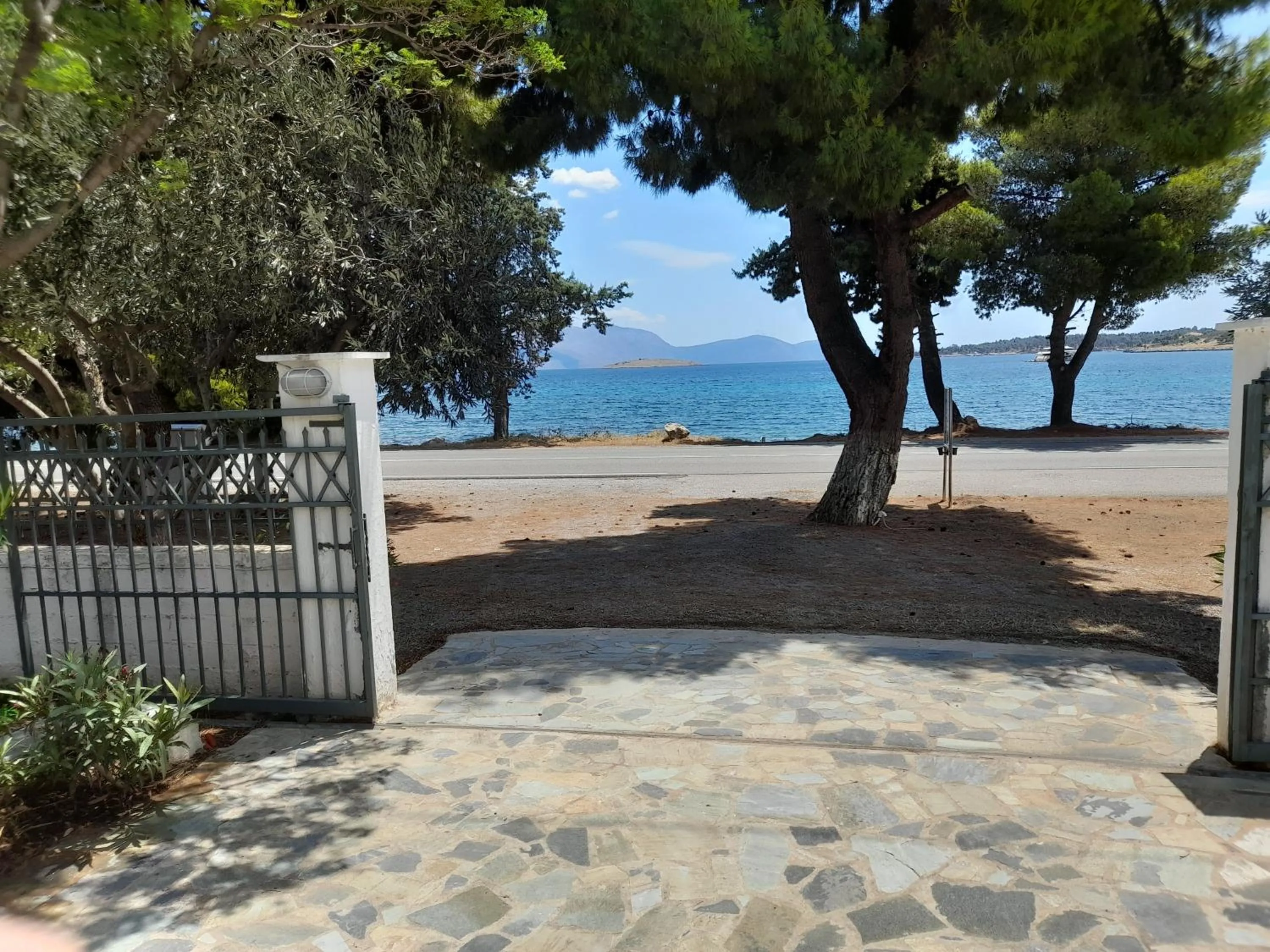 Elea Guesthouse