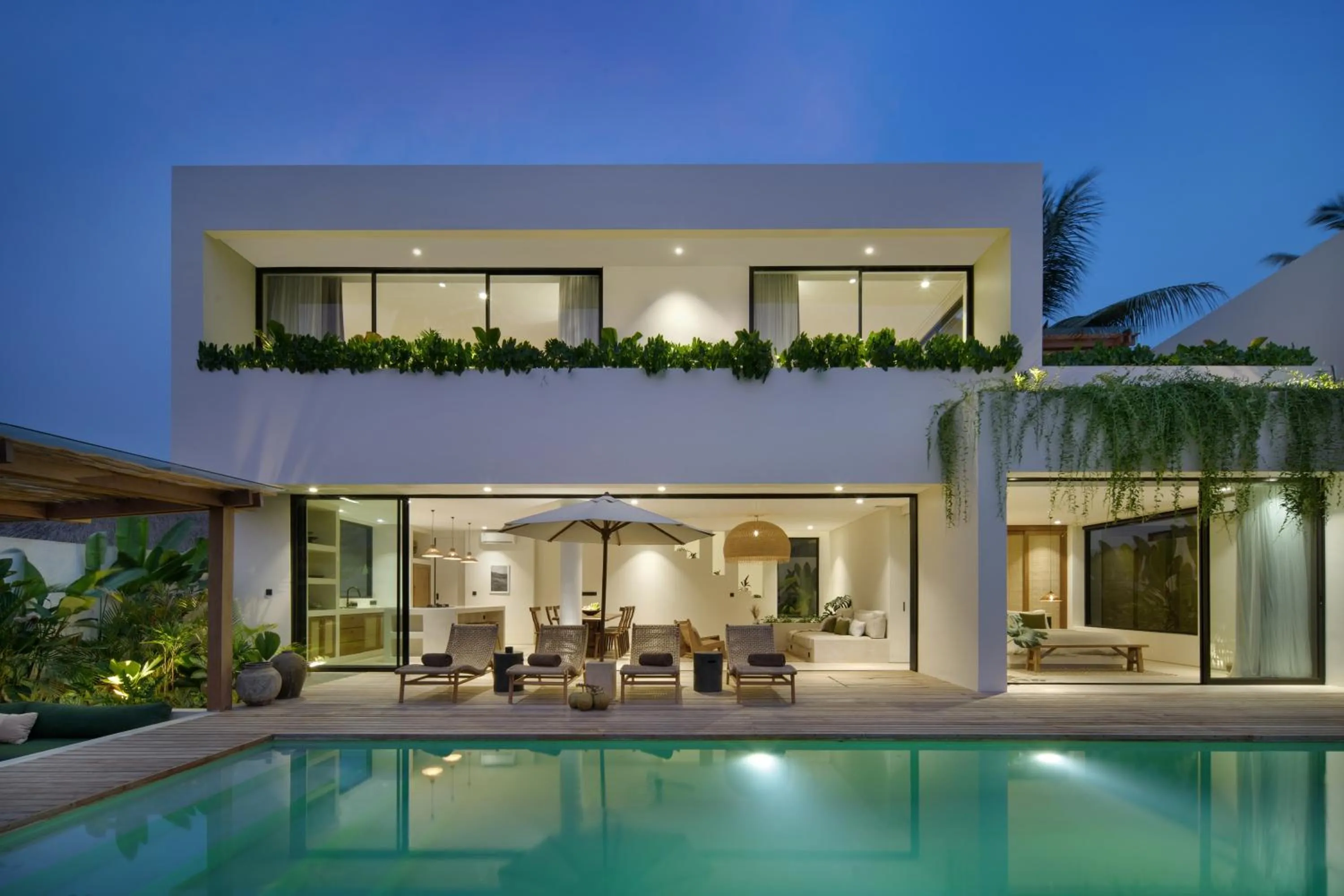 Swimming pool in Tias Villas