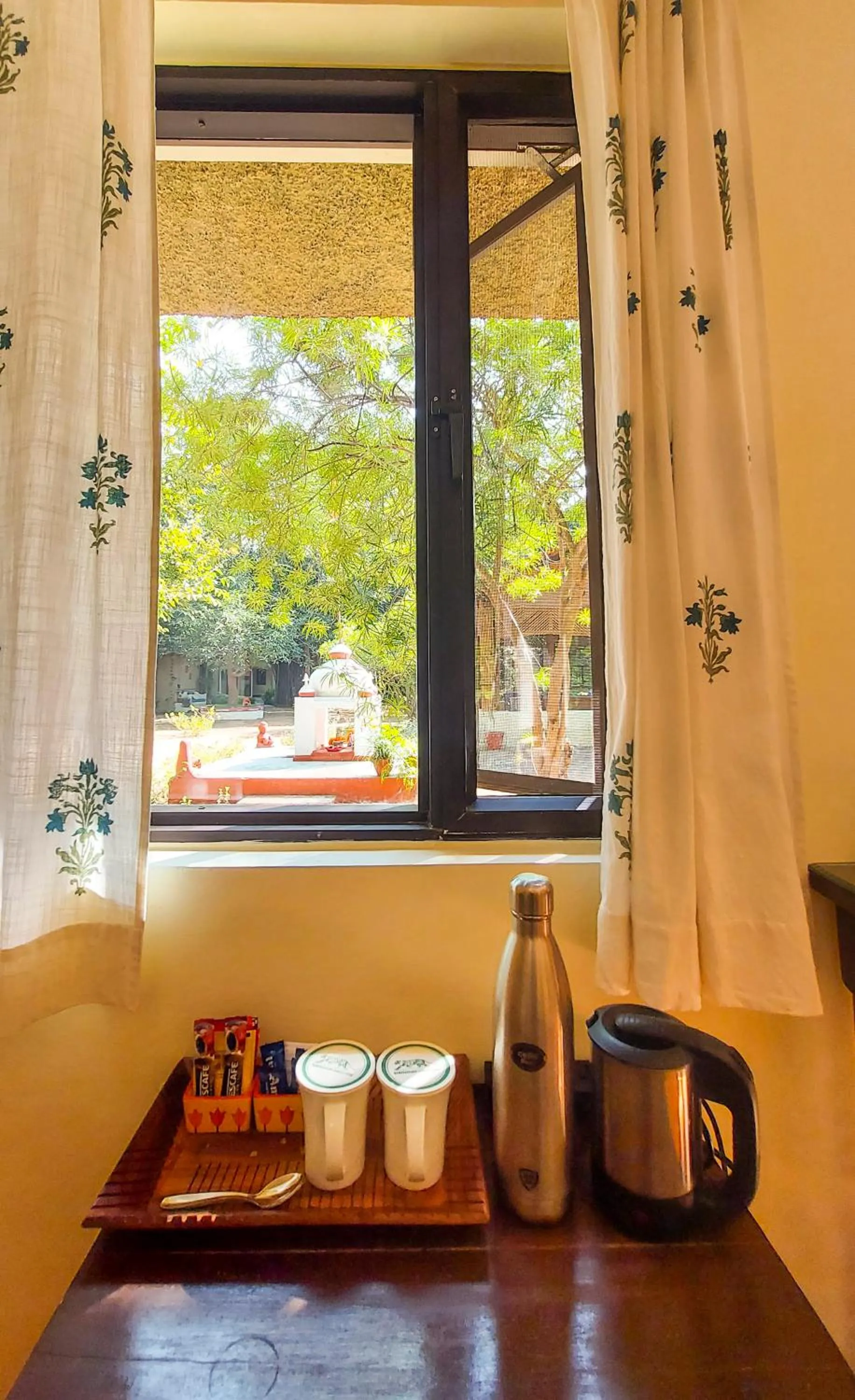 Coffee/tea facilities in Bandhavgarh Jungle Lodge