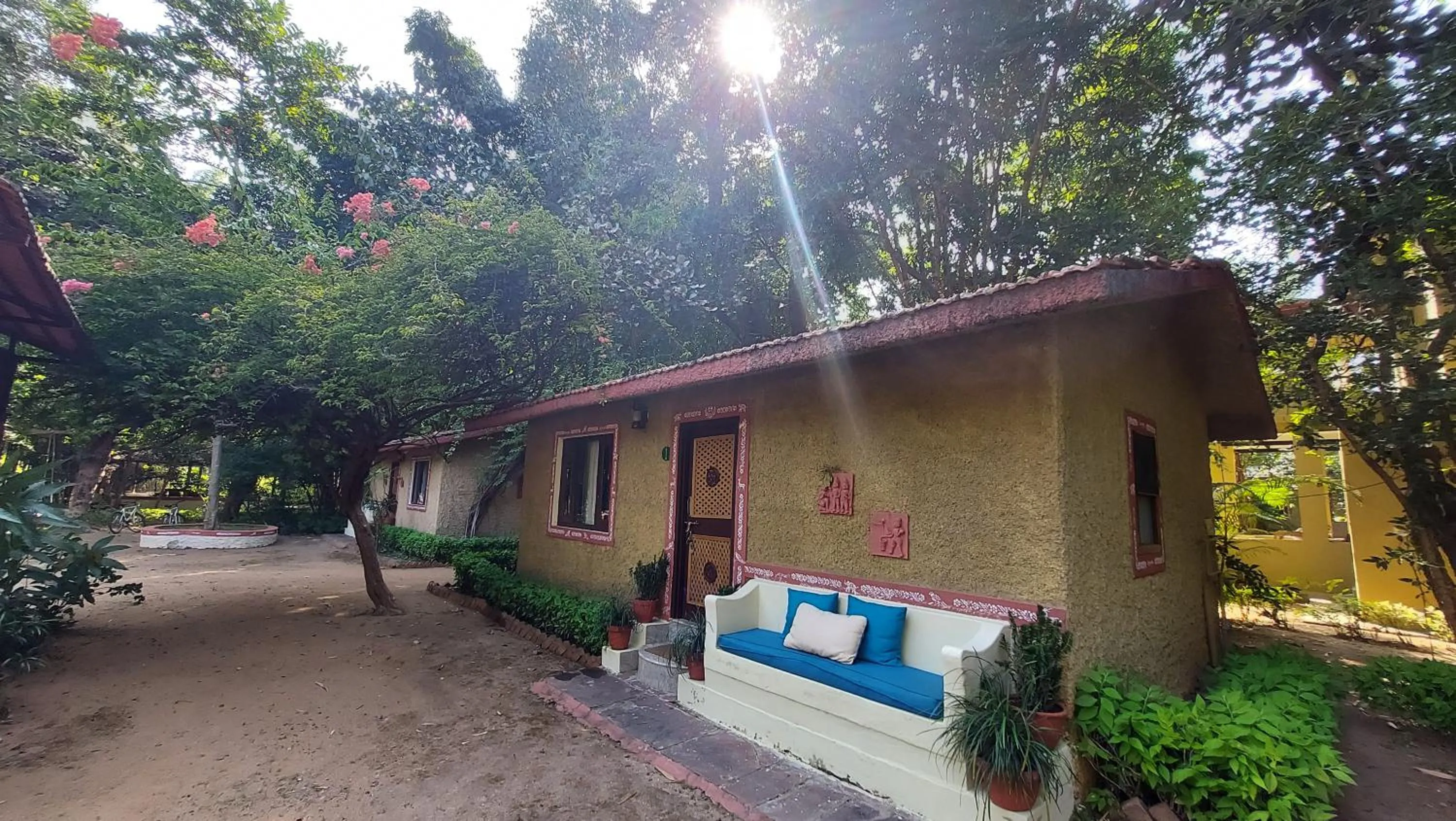 Patio in Bandhavgarh Jungle Lodge