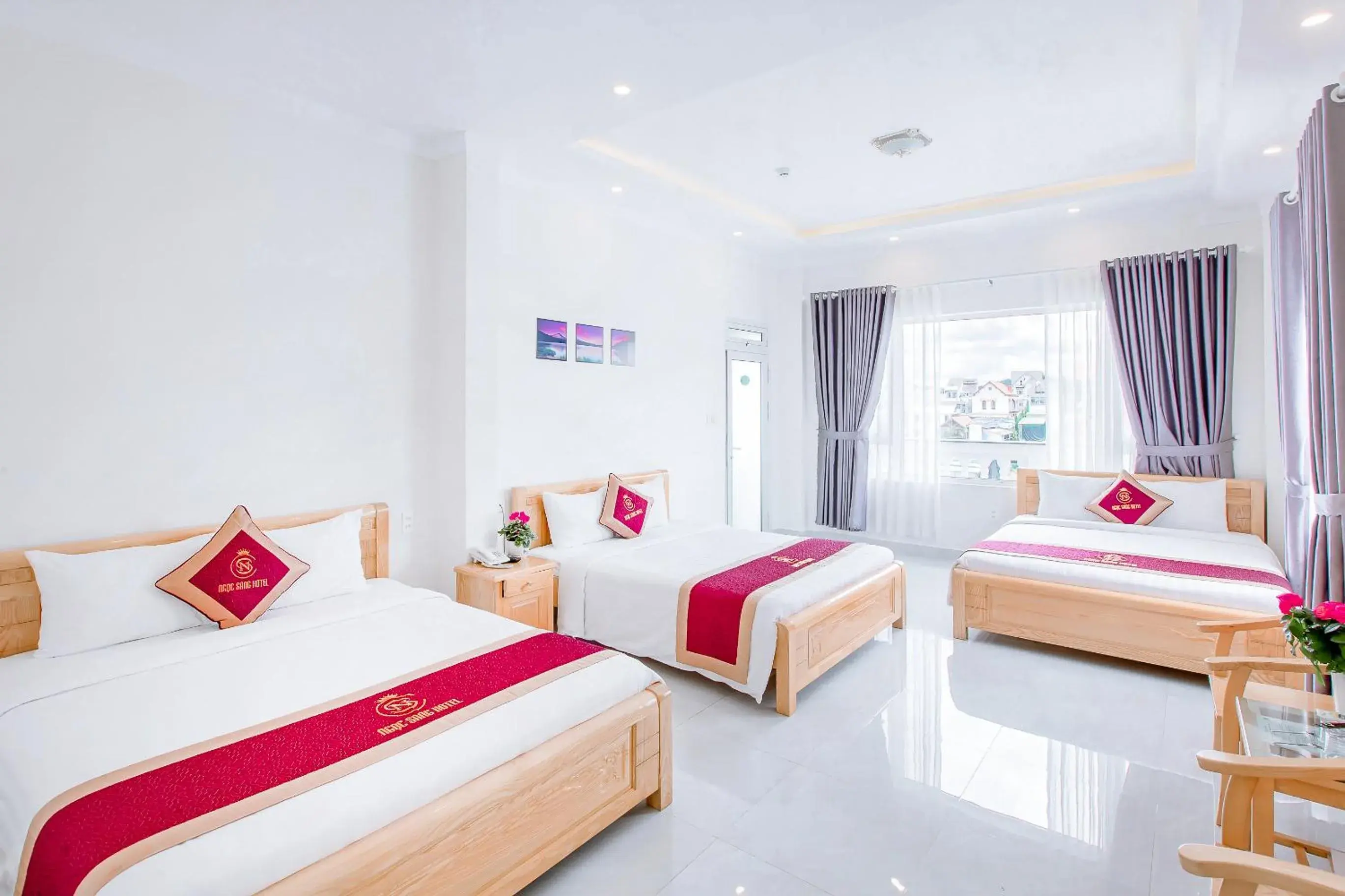 Photo of the whole room, Bed in Ngọc Sang 3 Hotel Photo of the whole room, Bed in Ngọc Sang 3 Hotel