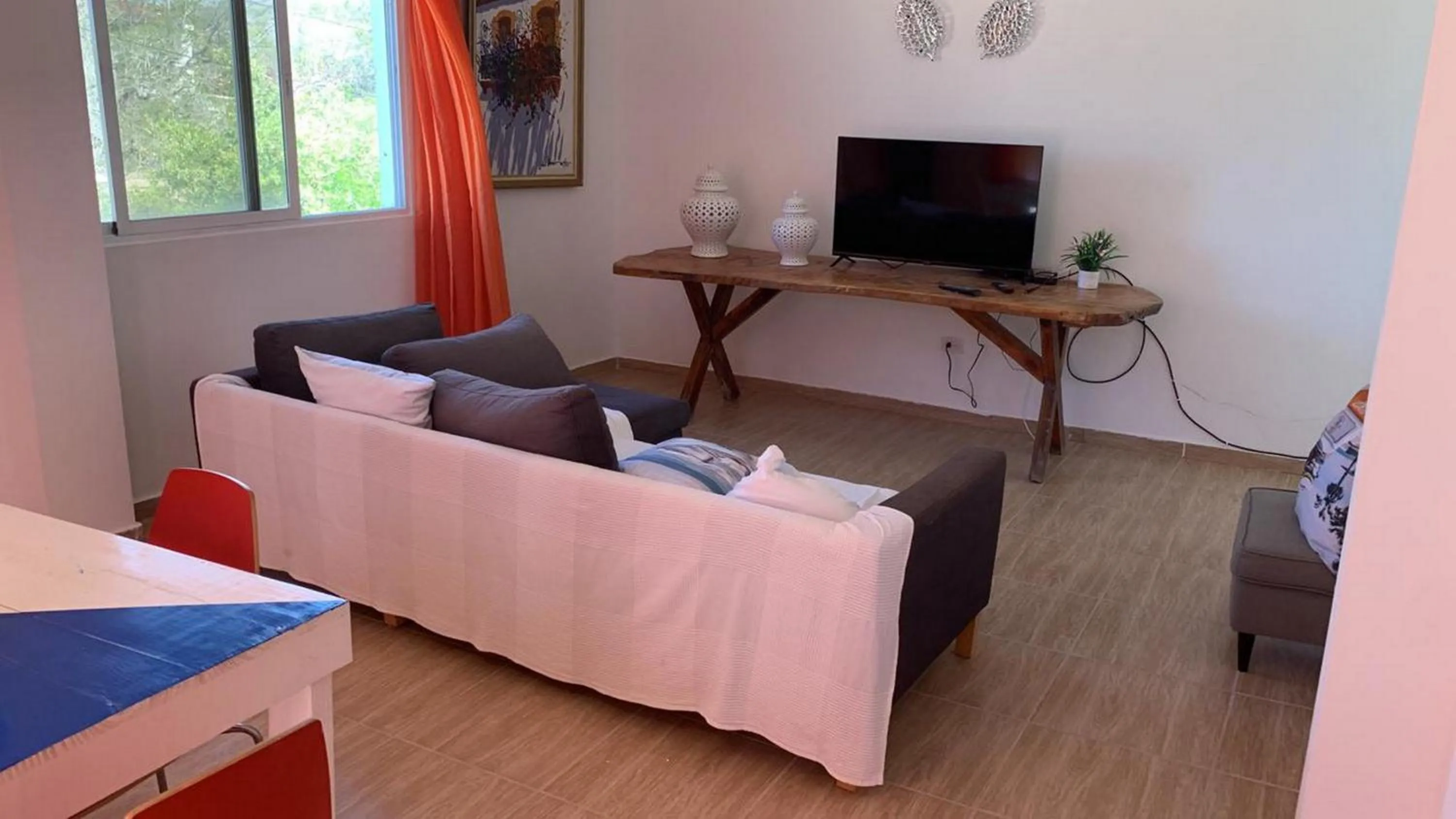 Two-Bedroom Apartment in La Isla Bonita