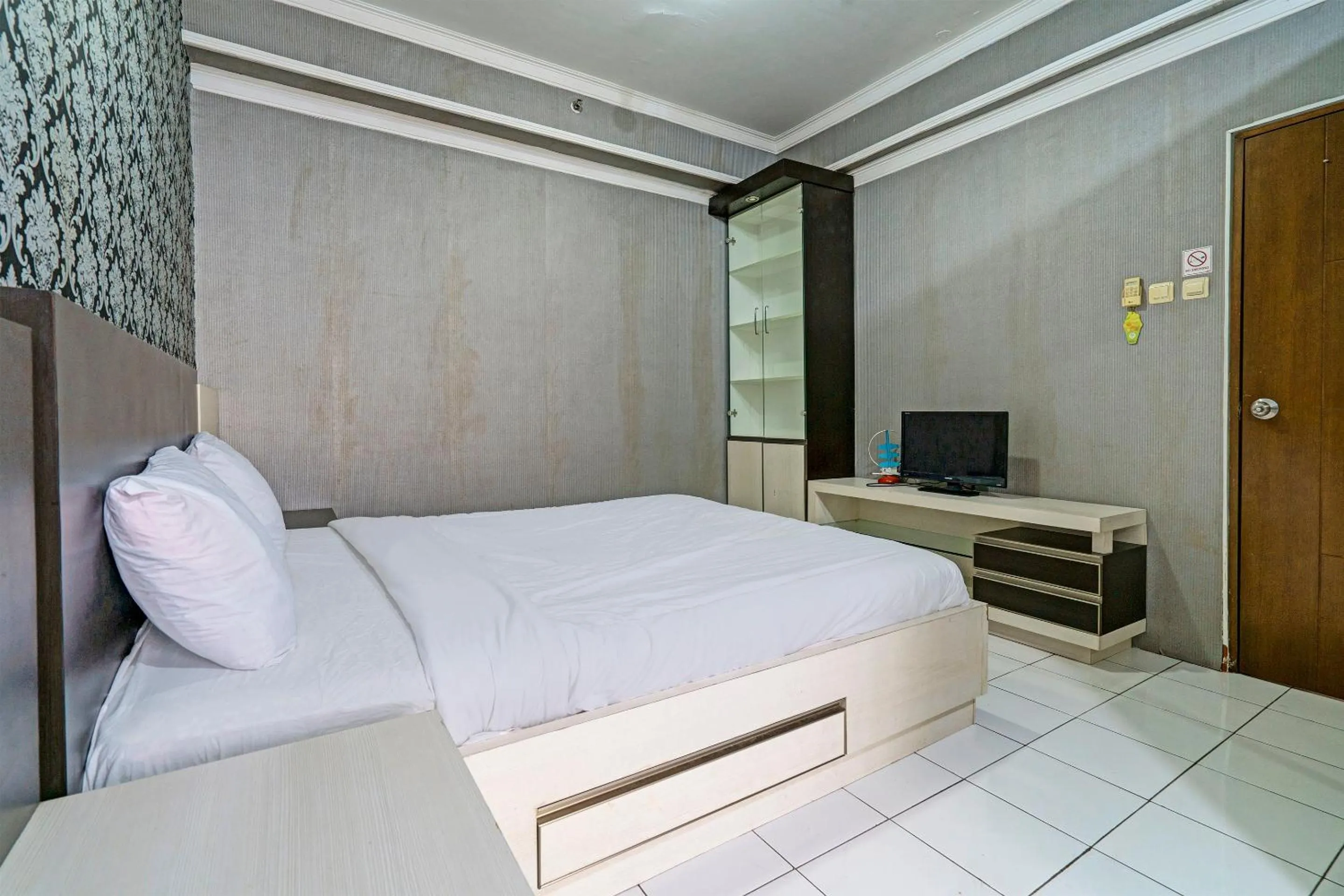 Bedroom, Bed in OYO Life 92718 Apartement Gateway Cicadas