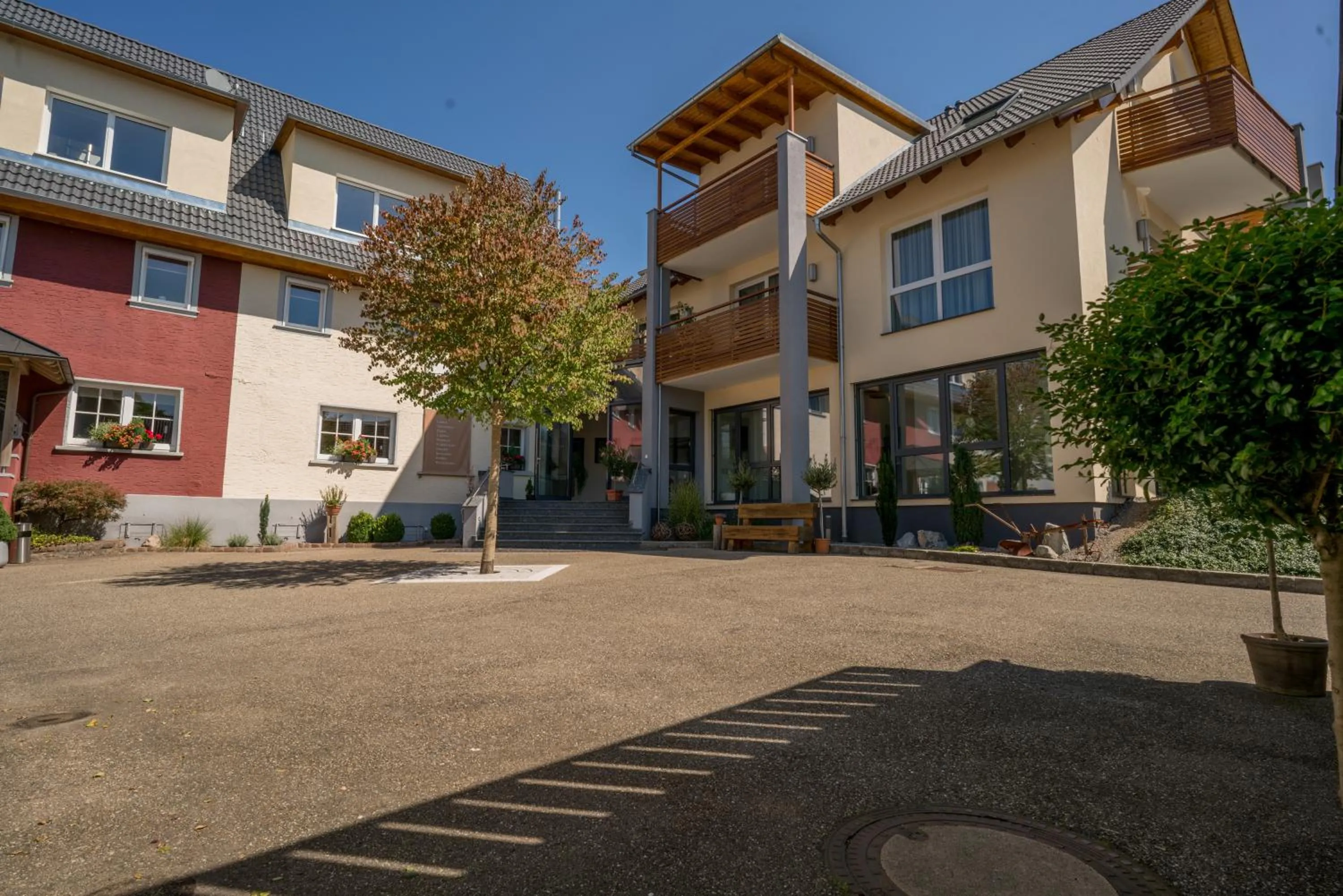Facade/entrance in Pflugwirts Hotel und Gasthaus