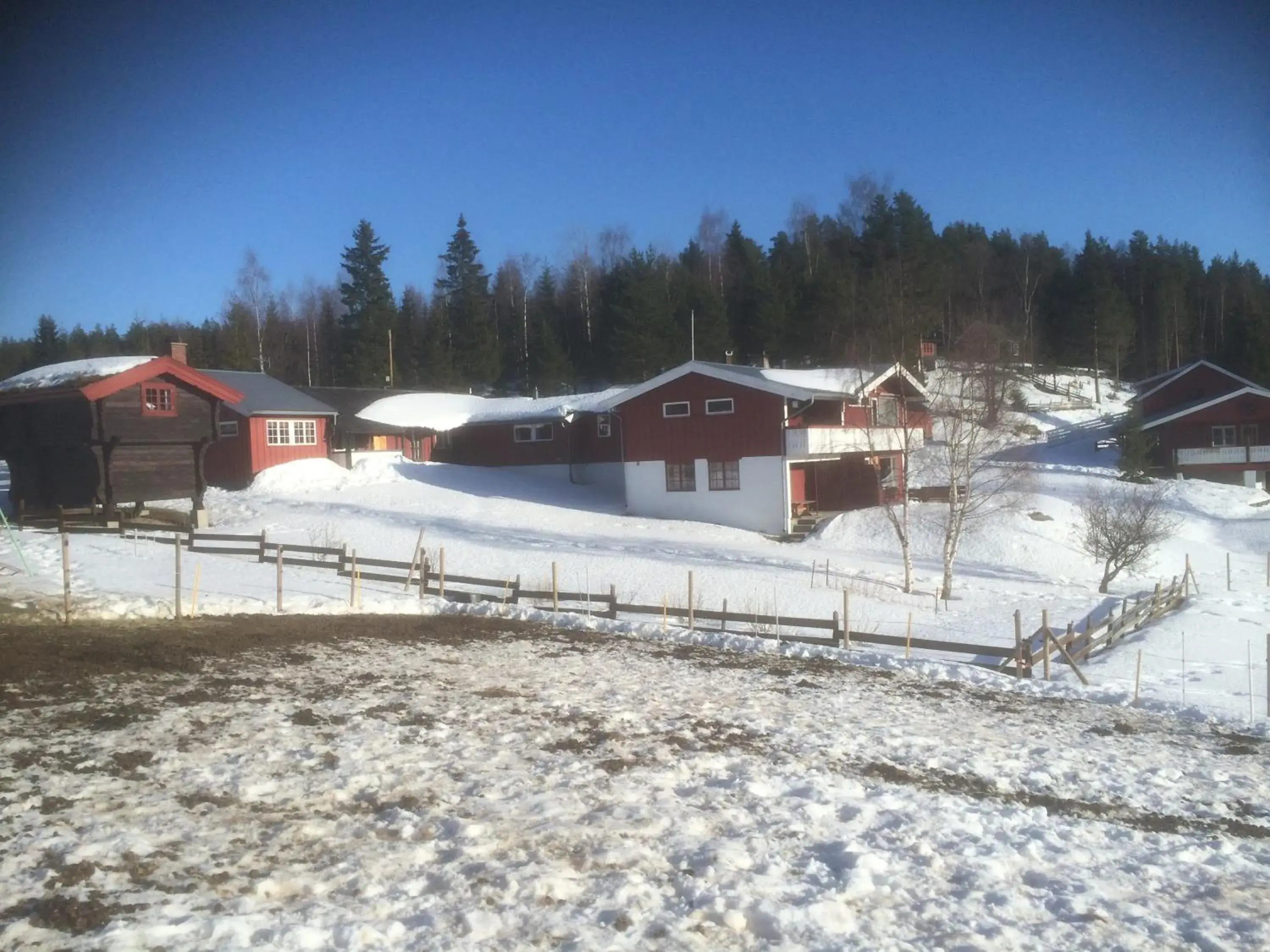 Åsgardane Gjestegard Åsgardane Gjestegard