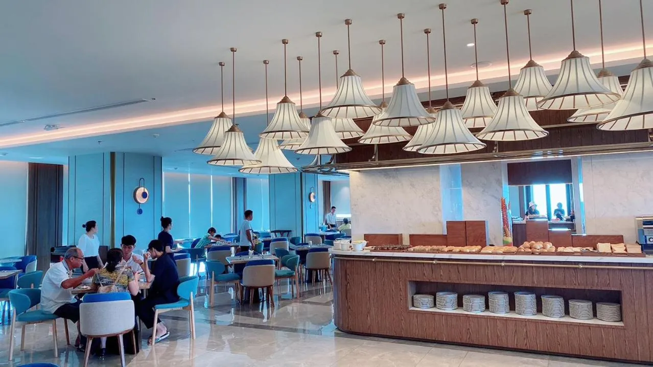 Restaurant/places to eat in Apec Nirvana Peace Mui Ne