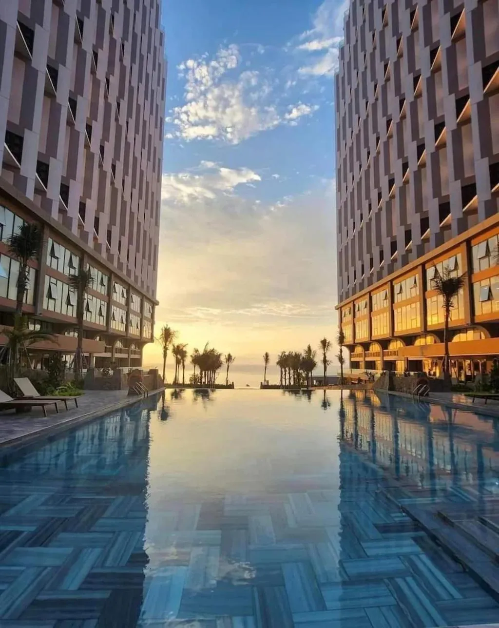 Swimming pool in Apec Nirvana Peace Mui Ne