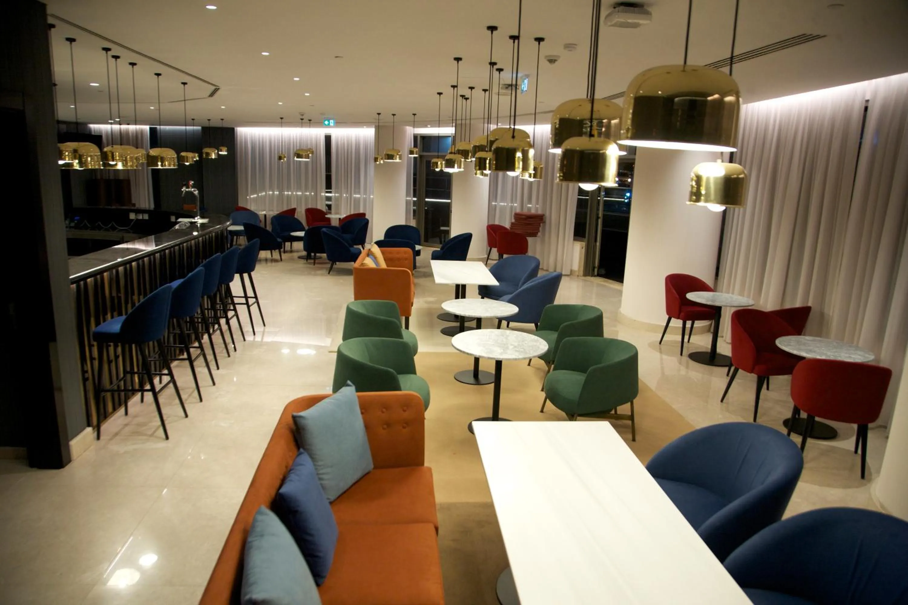 Lounge or bar in Hotel Continental Horizonte