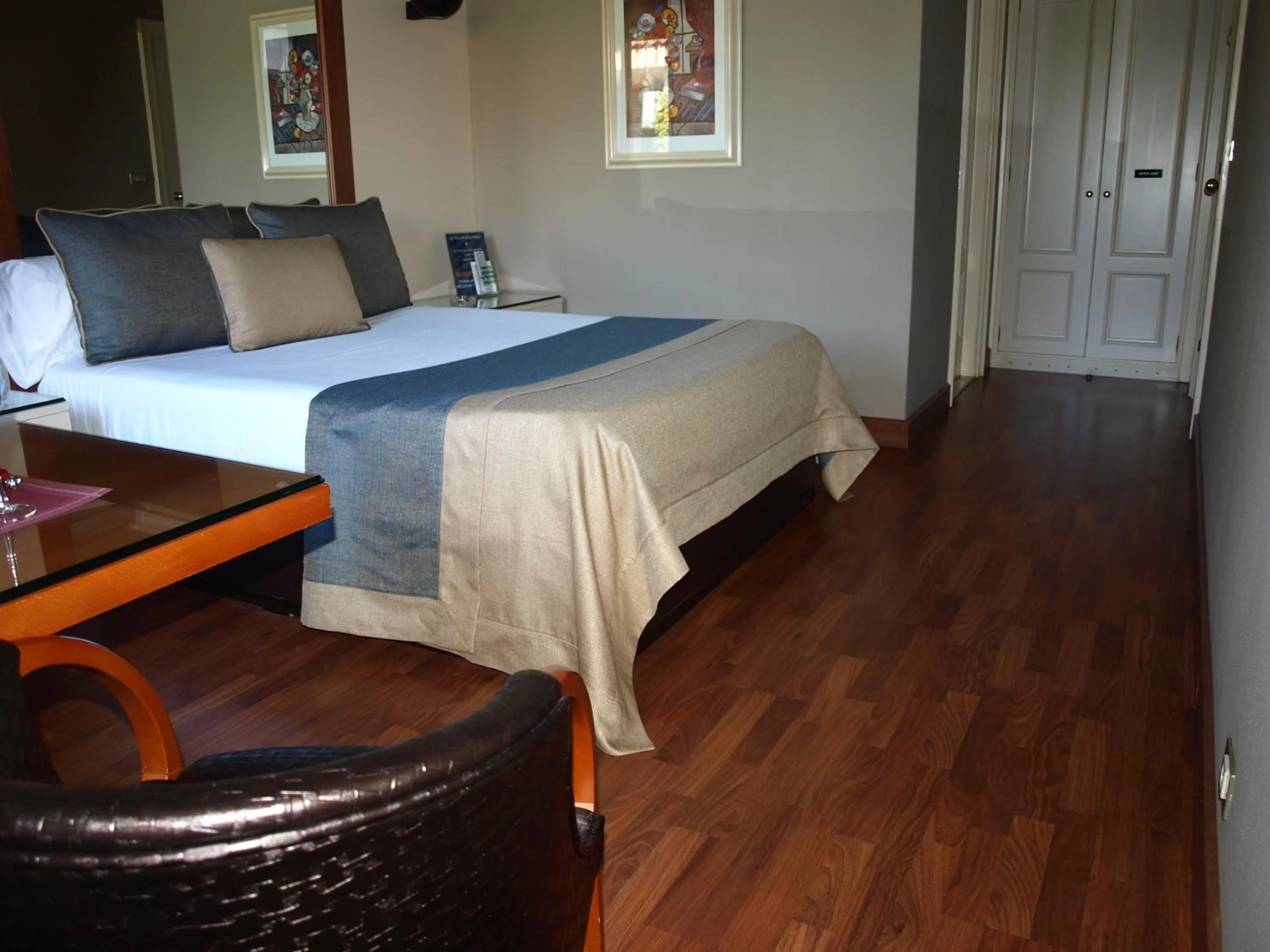 Photo of the whole room, Bed in Motel Aeropuerto