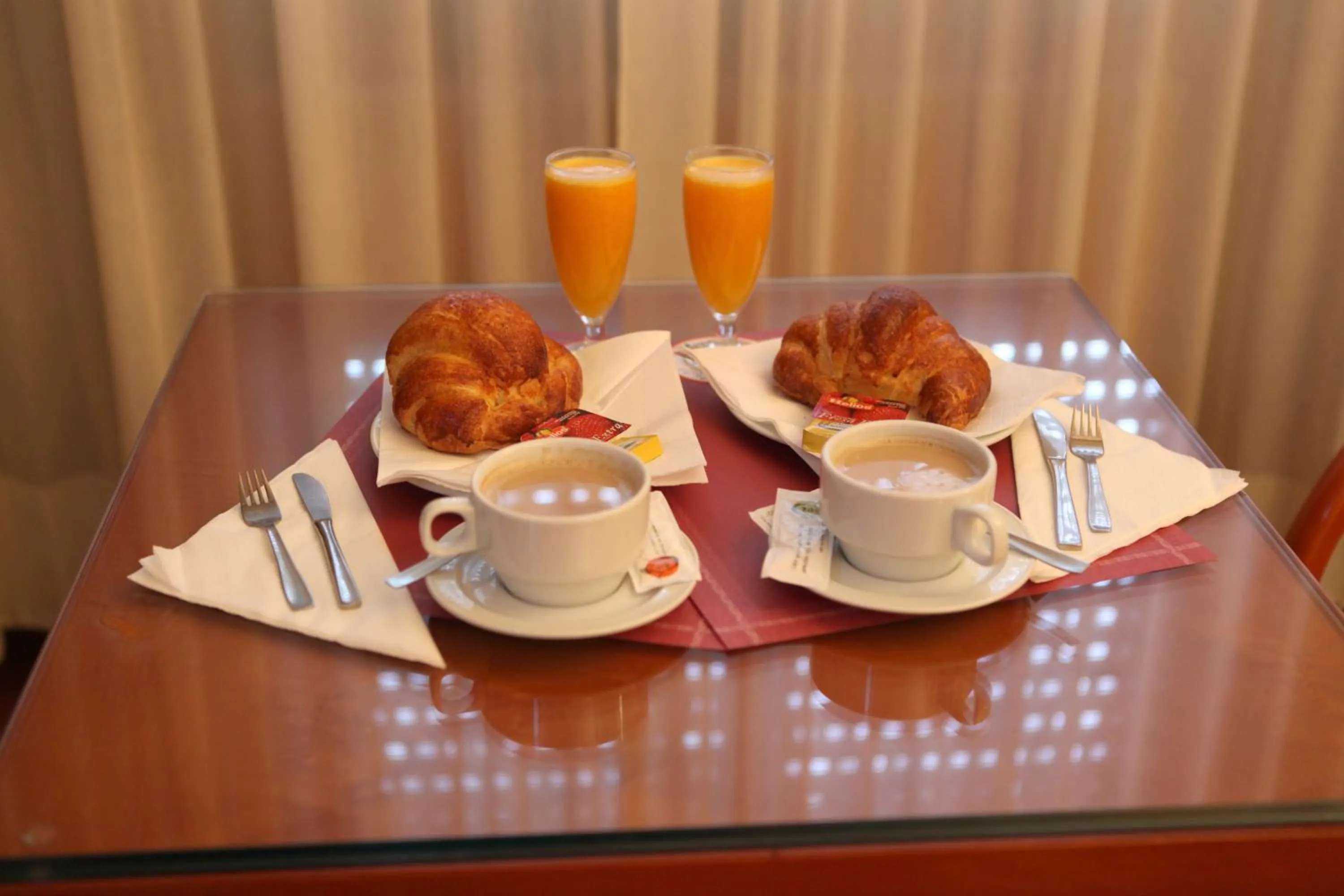 Breakfast in Motel Aeropuerto