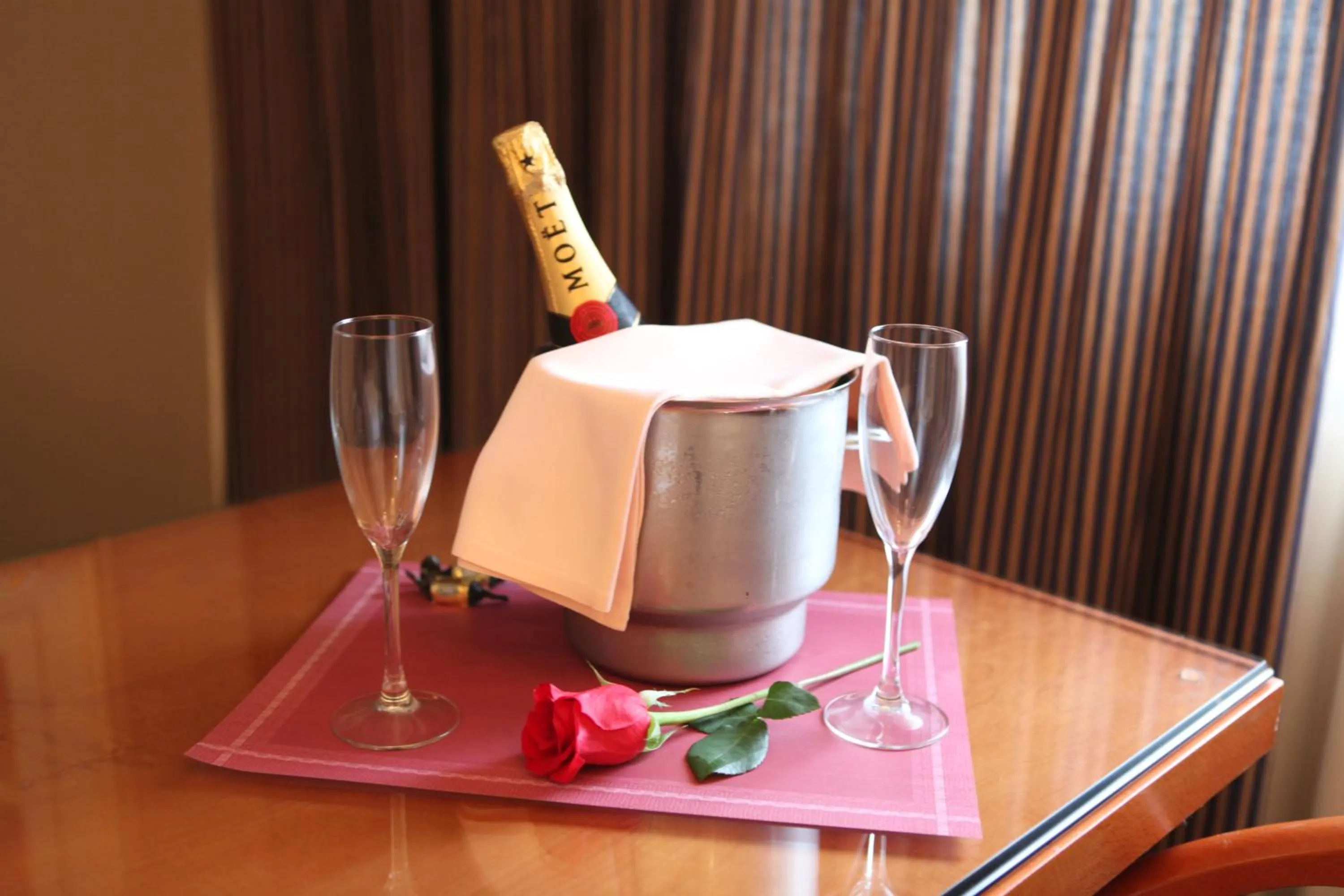 Alcoholic drinks in Motel Aeropuerto