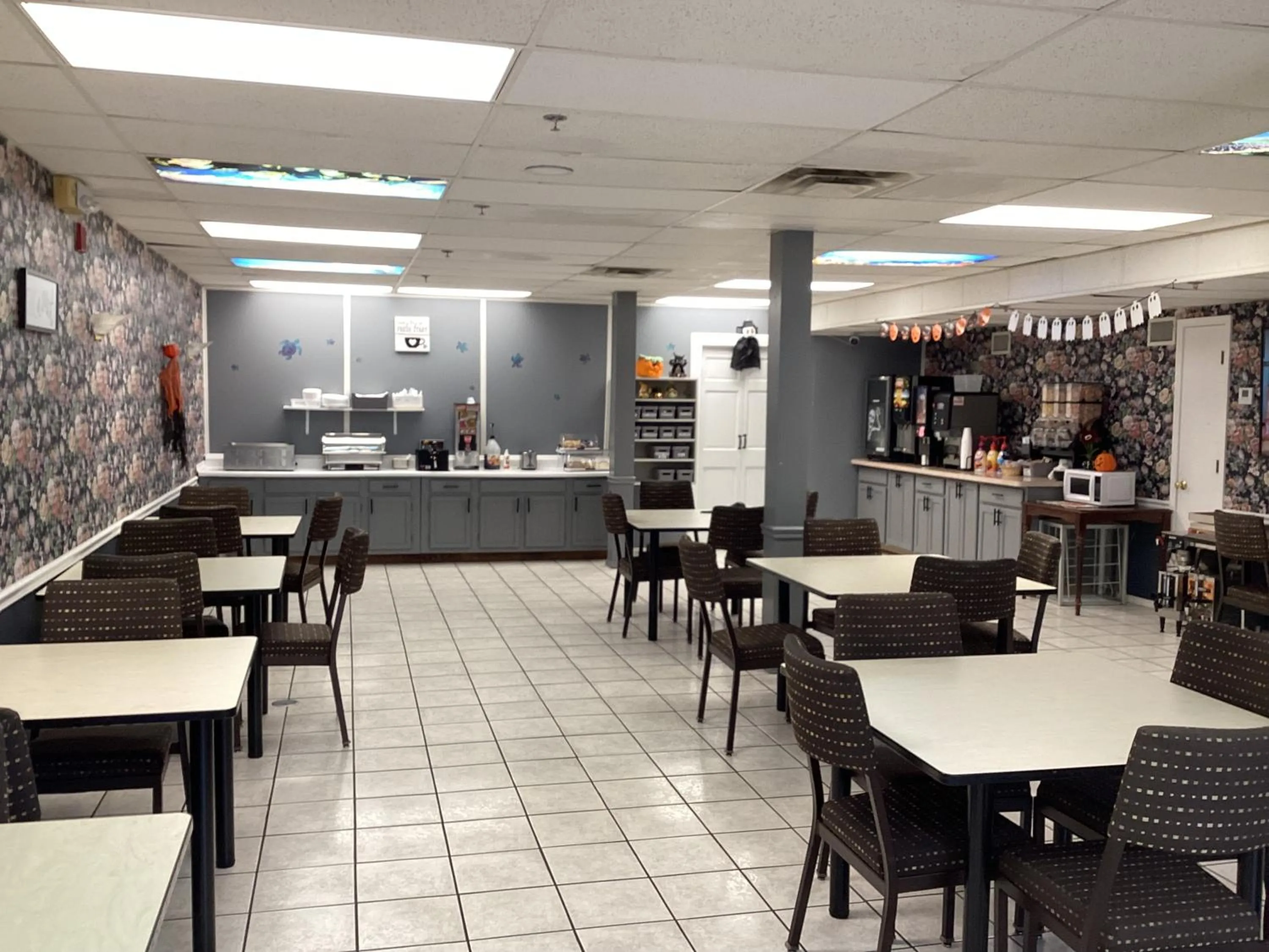 Breakfast in SUNSET INN