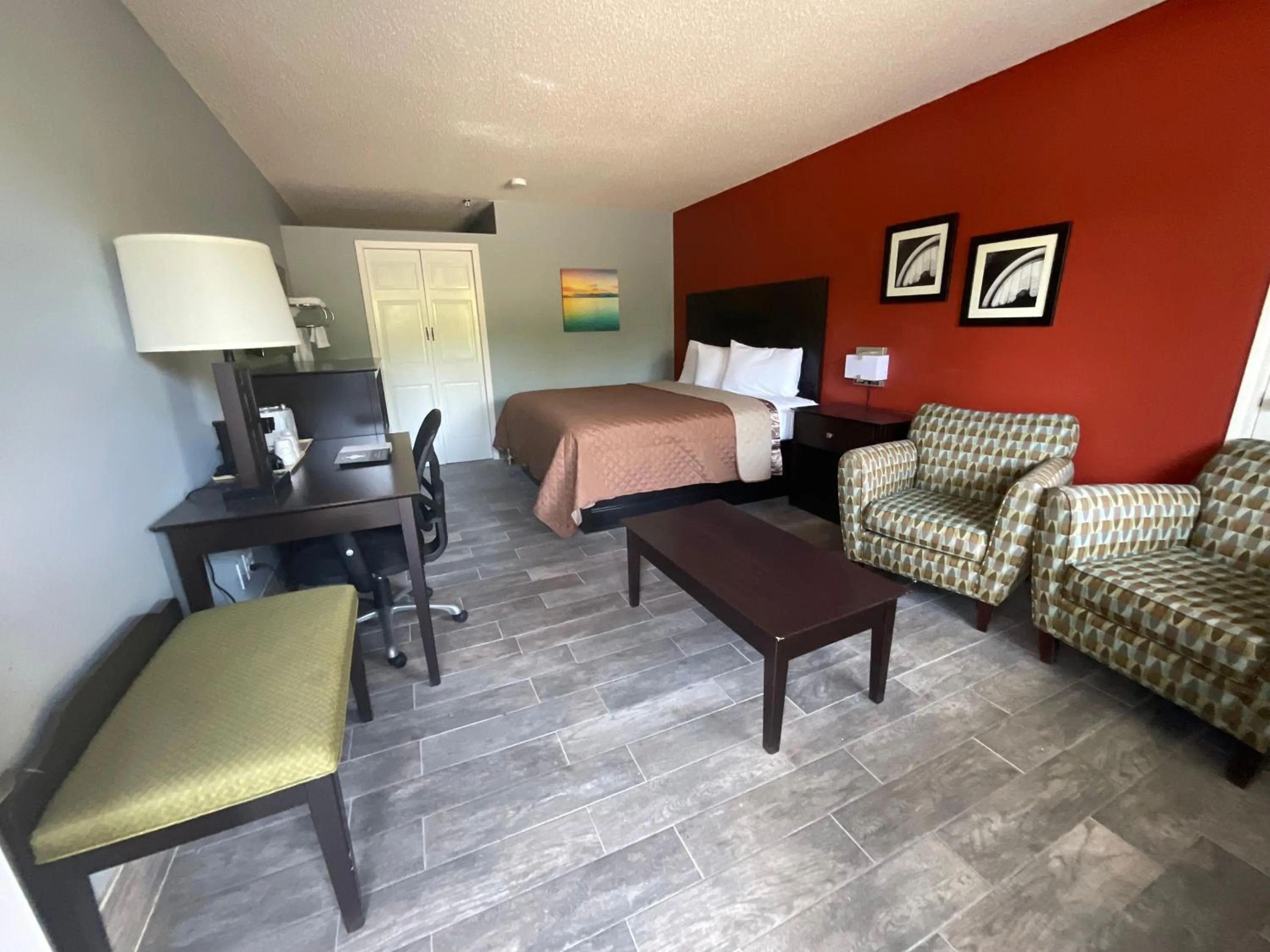 Bedroom in SUNSET INN