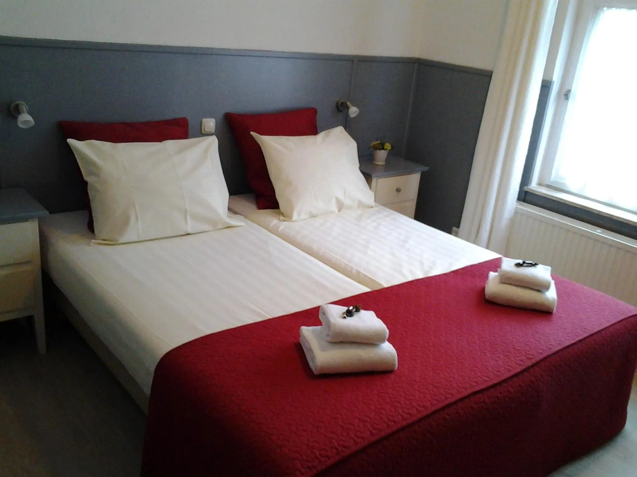Bed in Hotel Dupuis