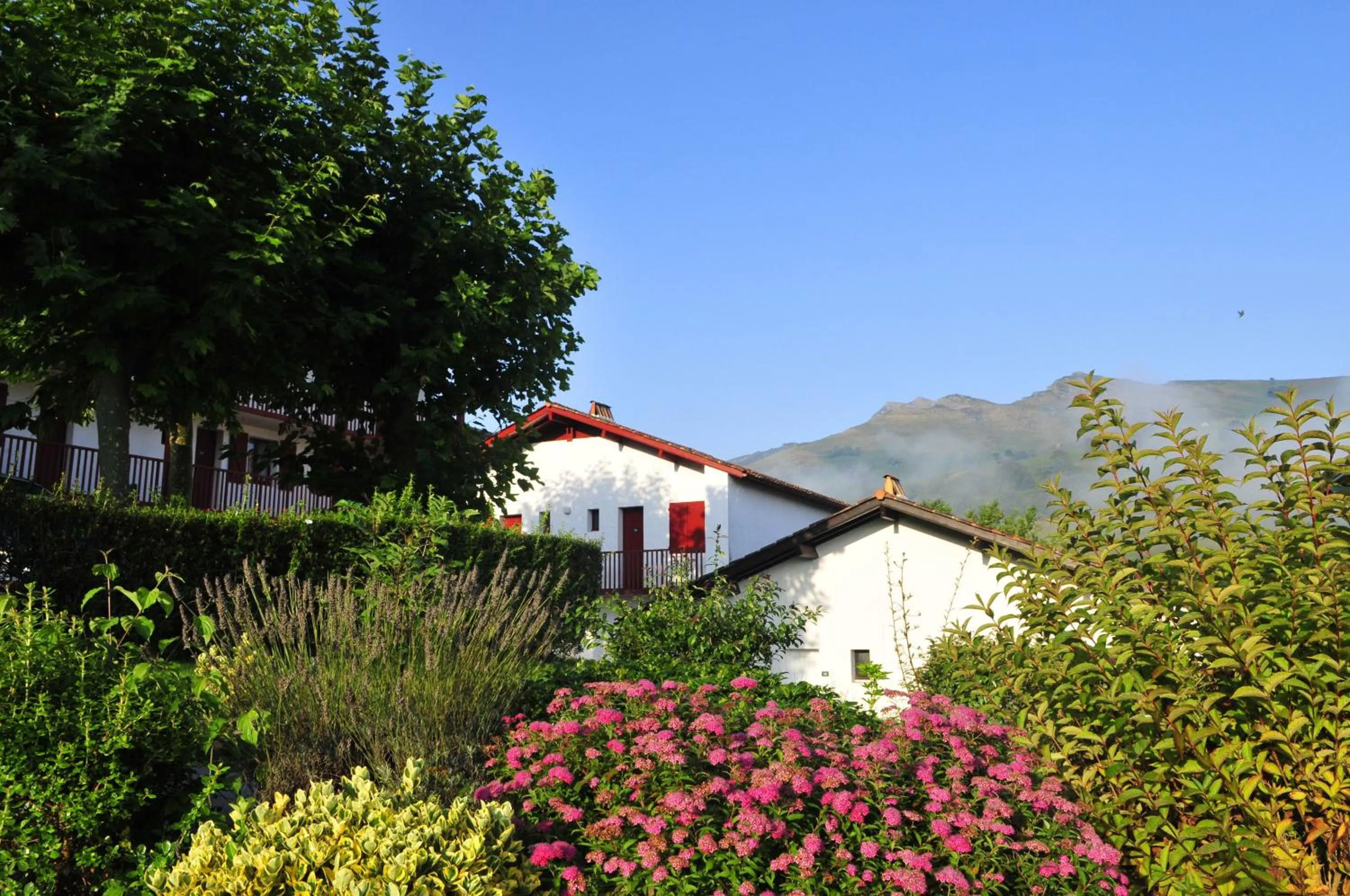 VVF Pays Basque Sare La Rhune