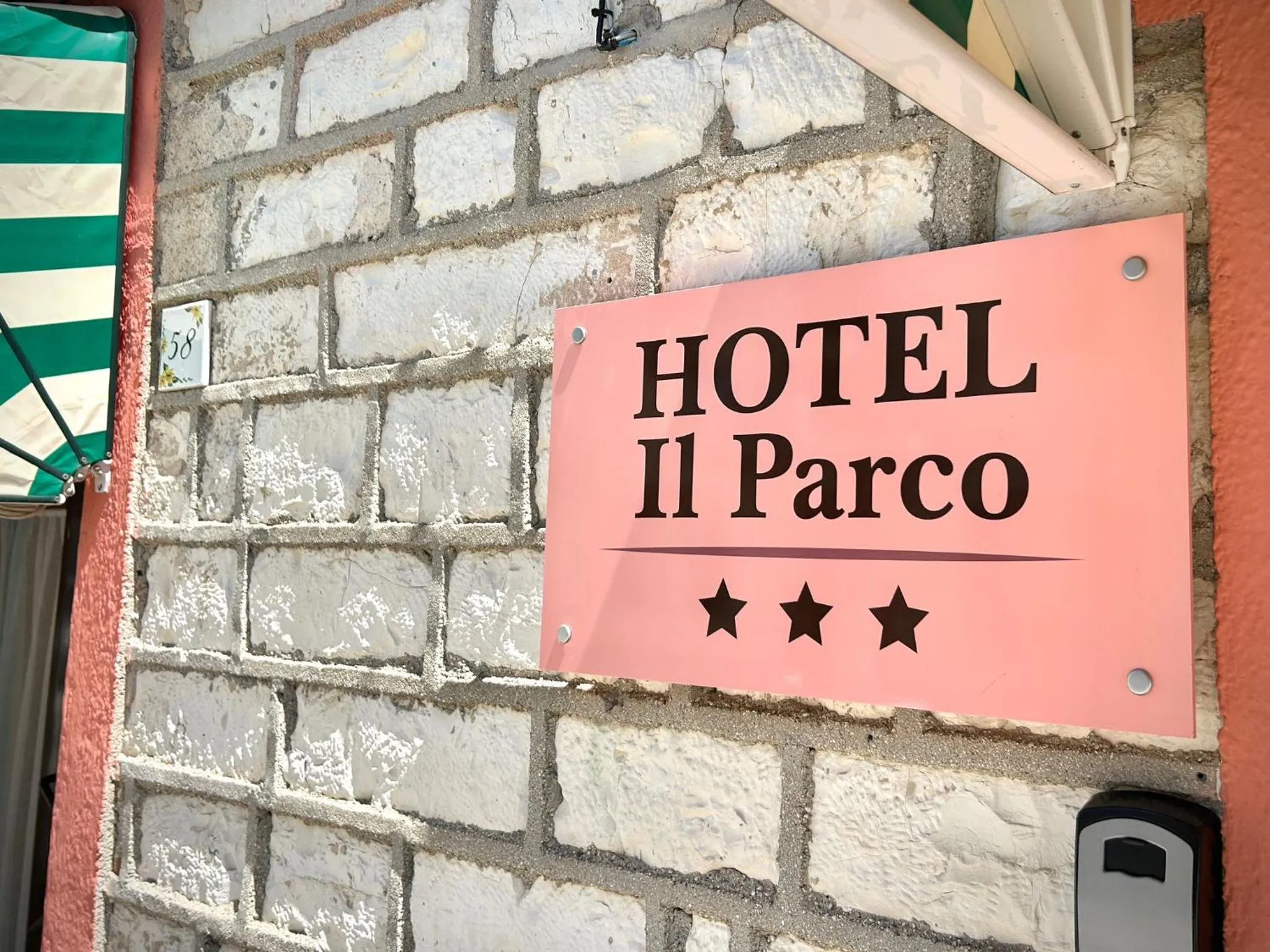 Property logo or sign in Hotel "Il Parco" B&B Sirolo