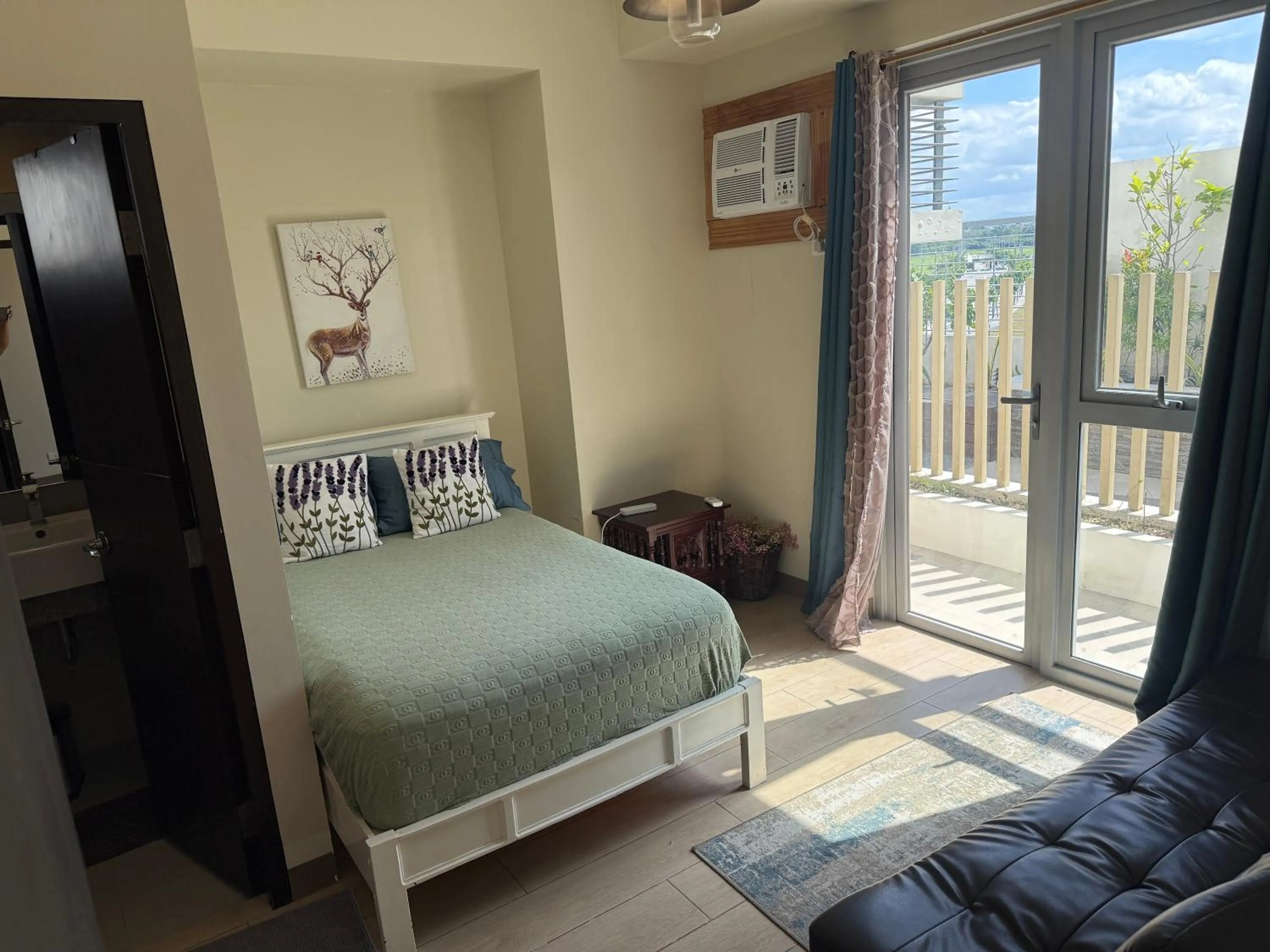 Bed in The Verdin at Maple Grove