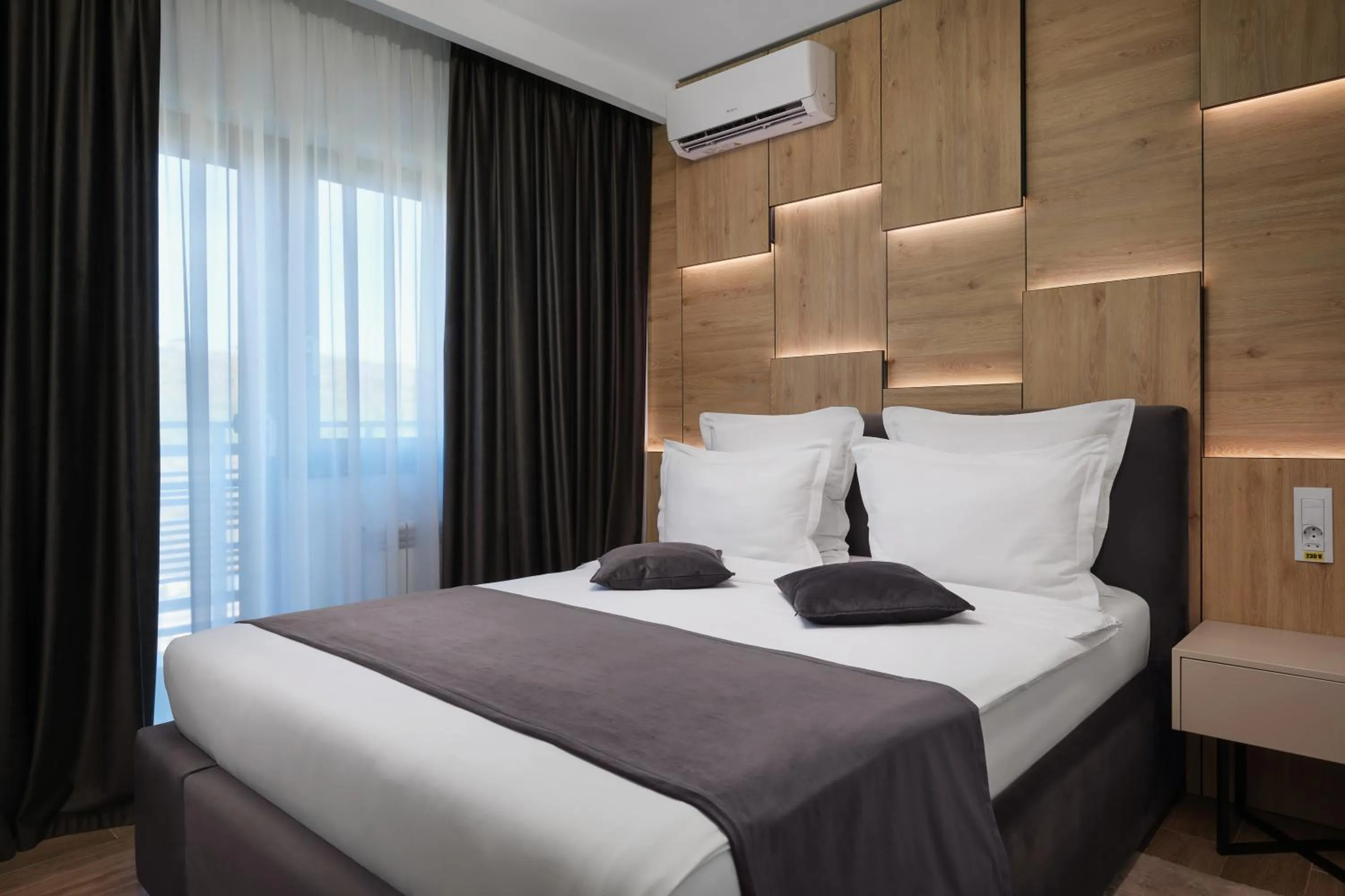 Bed in MONARC Boutique ApartHotel - SELF CHECK-IN