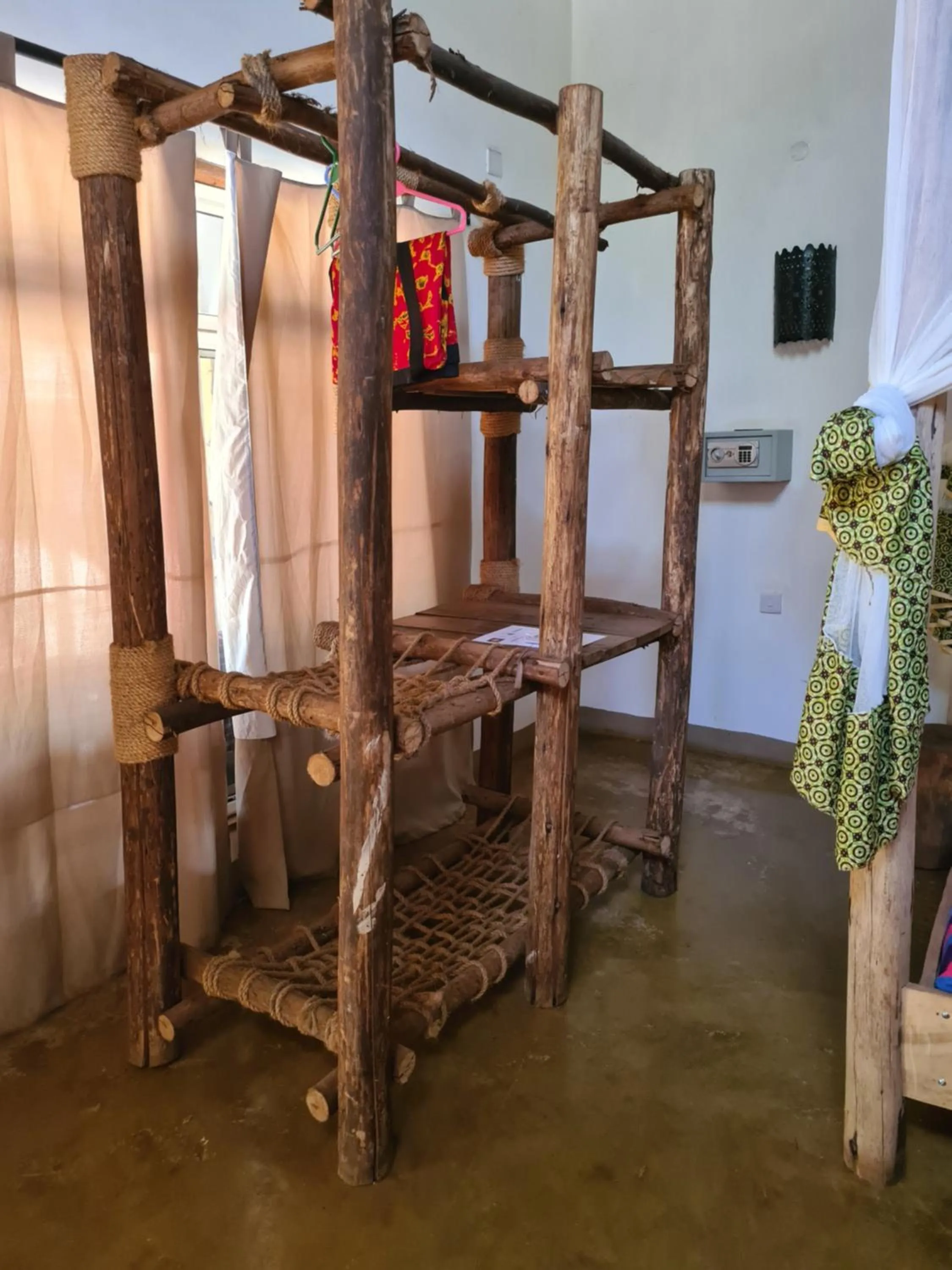 wardrobe, Bed in Honey Badger Lodge