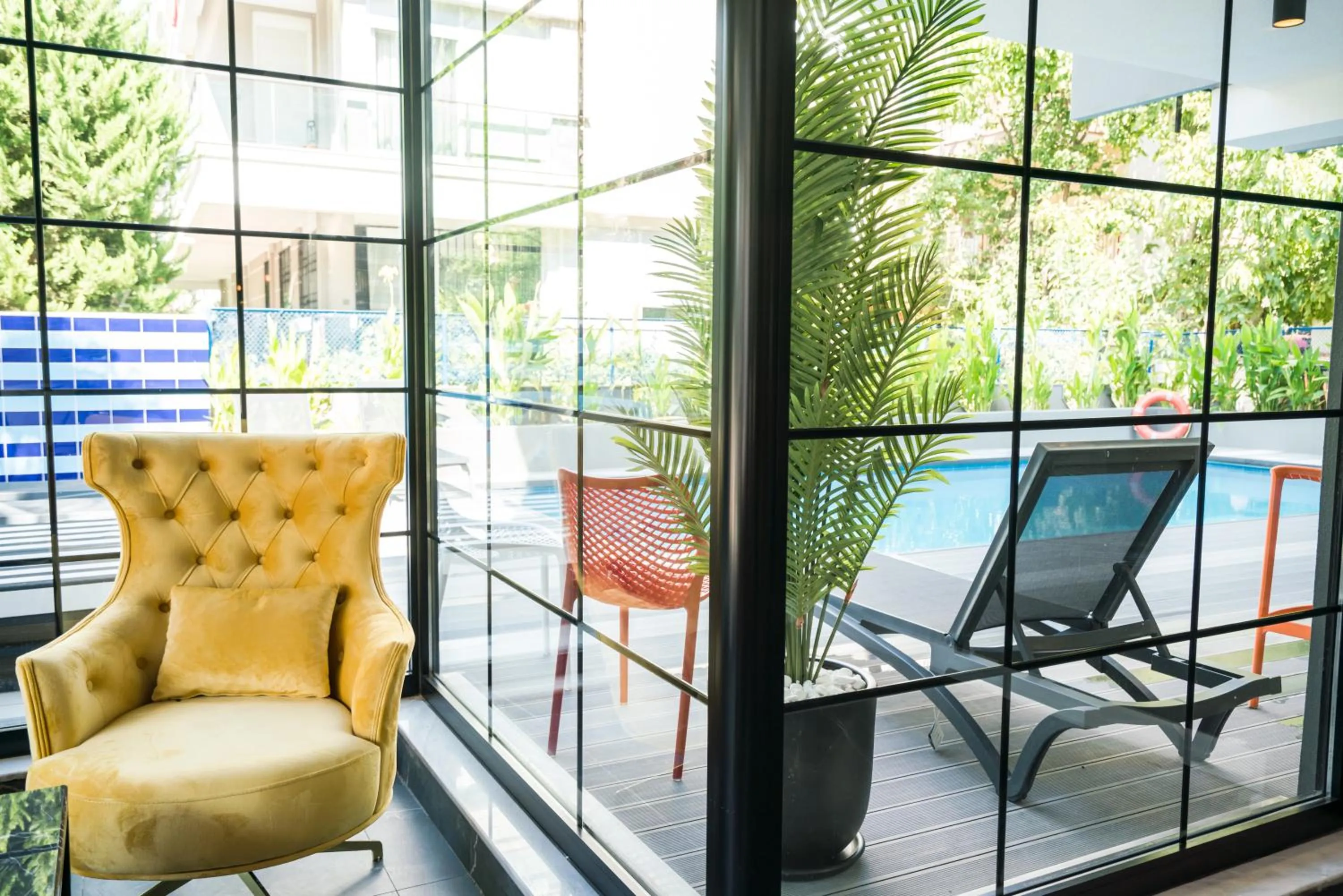 Living room in Basel Hotel