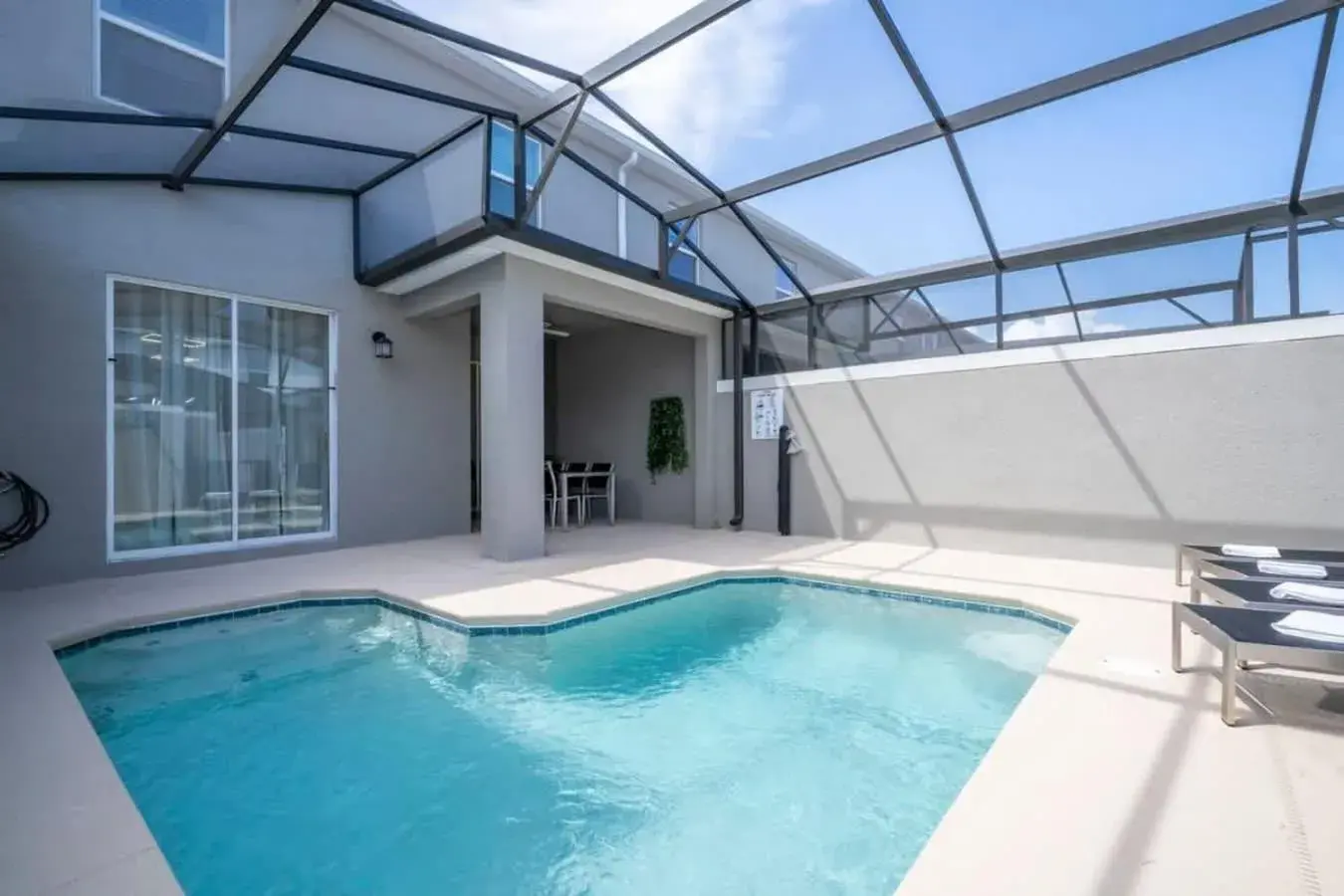 WonderFul 4Bd w Pool Close to Disney at StoreyLake 2669 WonderFul 4Bd w Pool Close to Disney at StoreyLake 2669