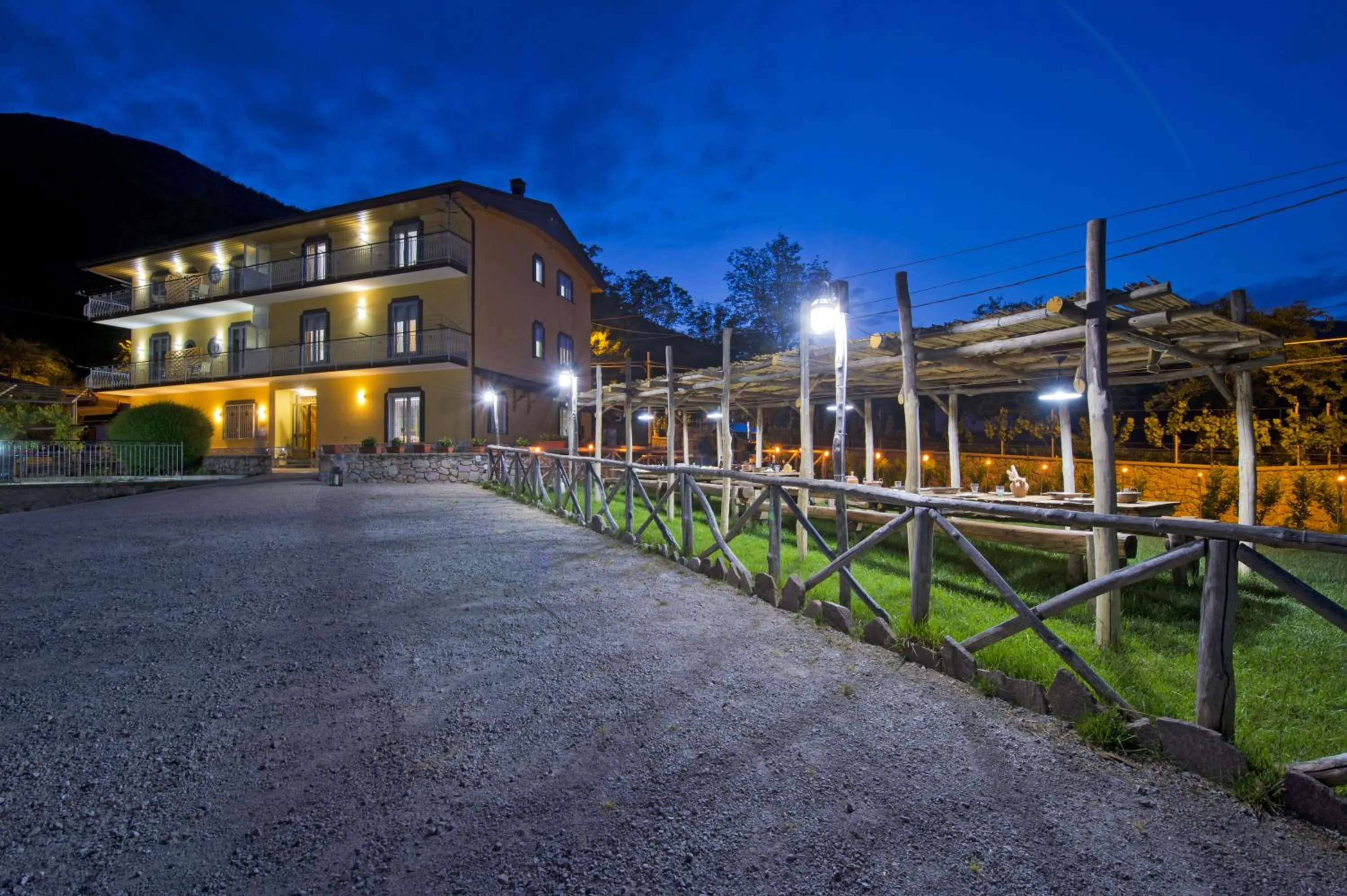 Property building in Mamaral