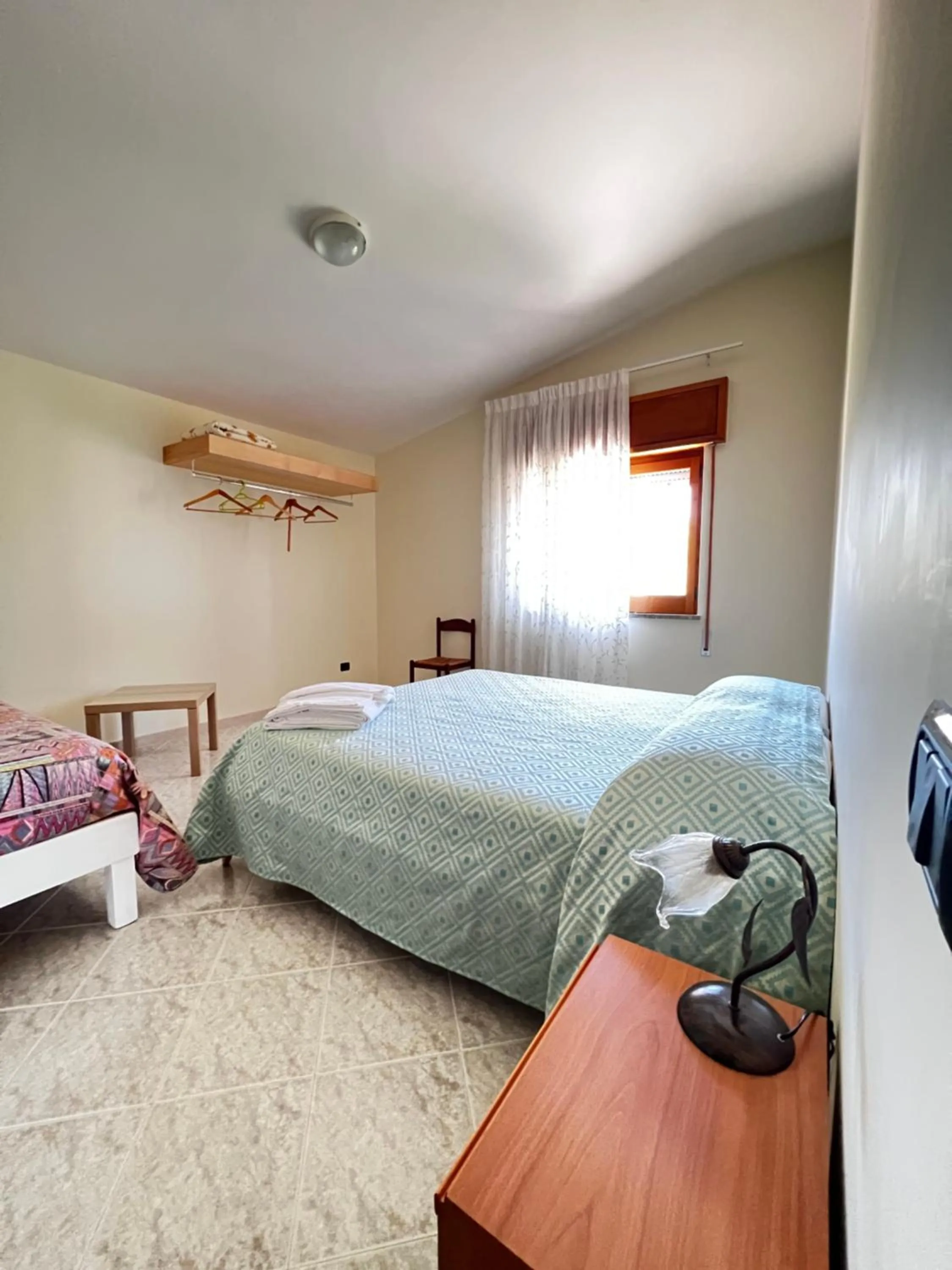 Bedroom, Bed in Mamaral