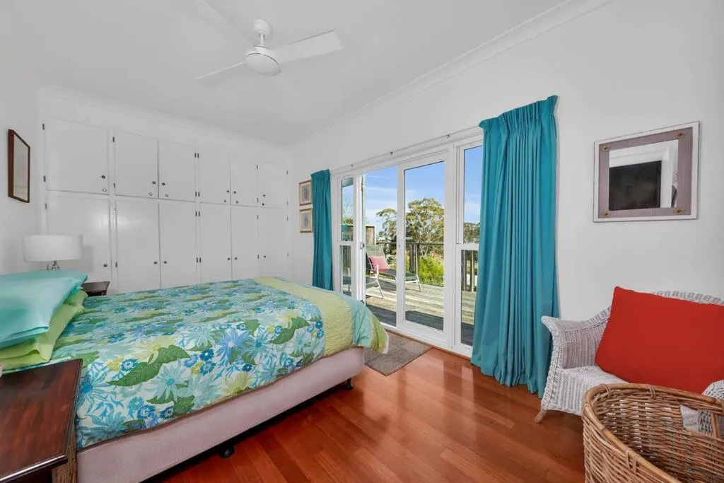 Bed in Blue on Collins