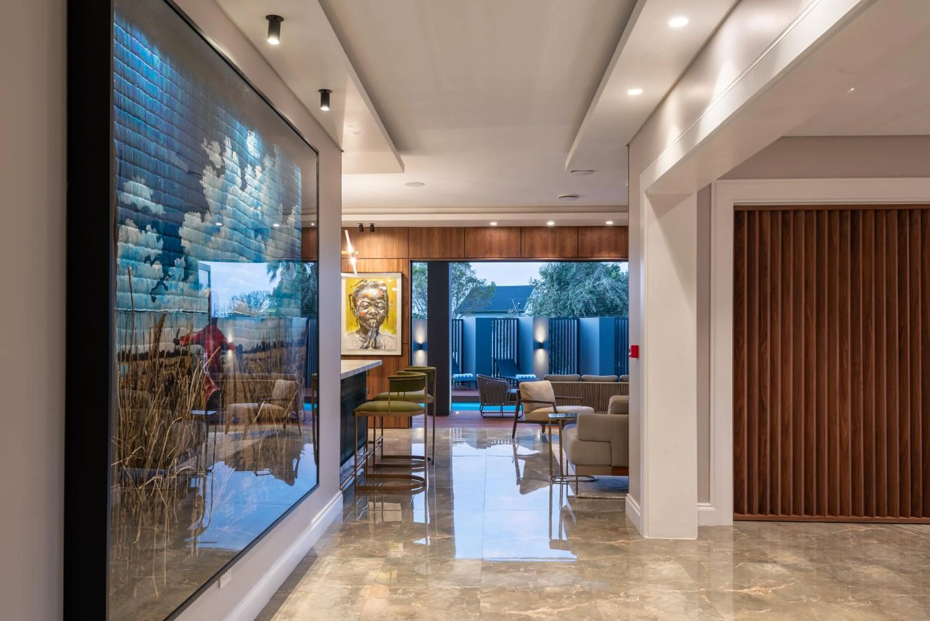 TV and multimedia in Anfani Boutique Hotel