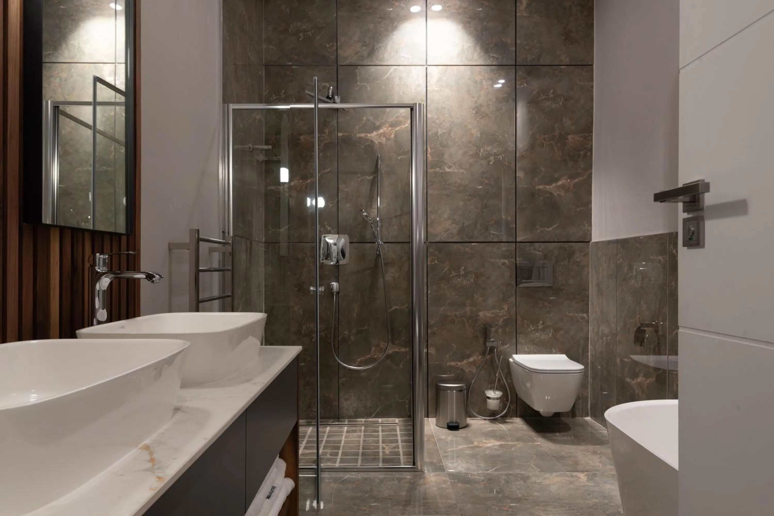 Shower in Anfani Boutique Hotel