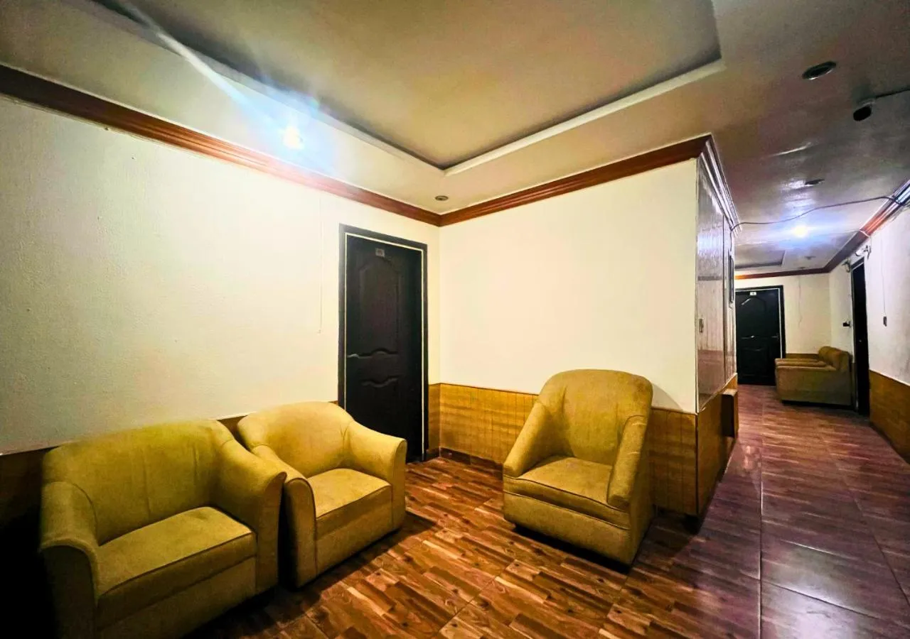 Lobby or reception in New Islamabad Hotel