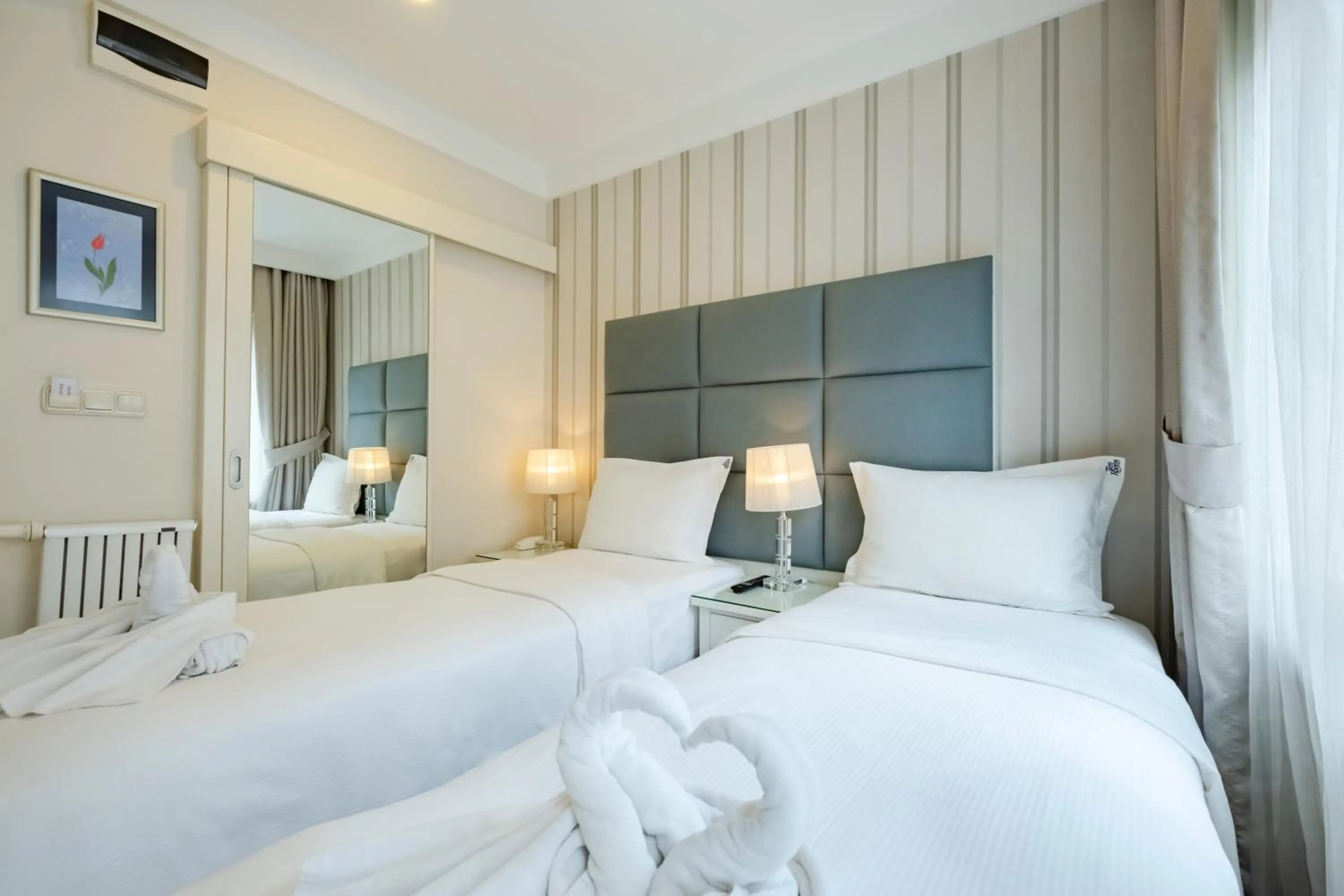 Bed in Ten Rooms Istanbul Hotel