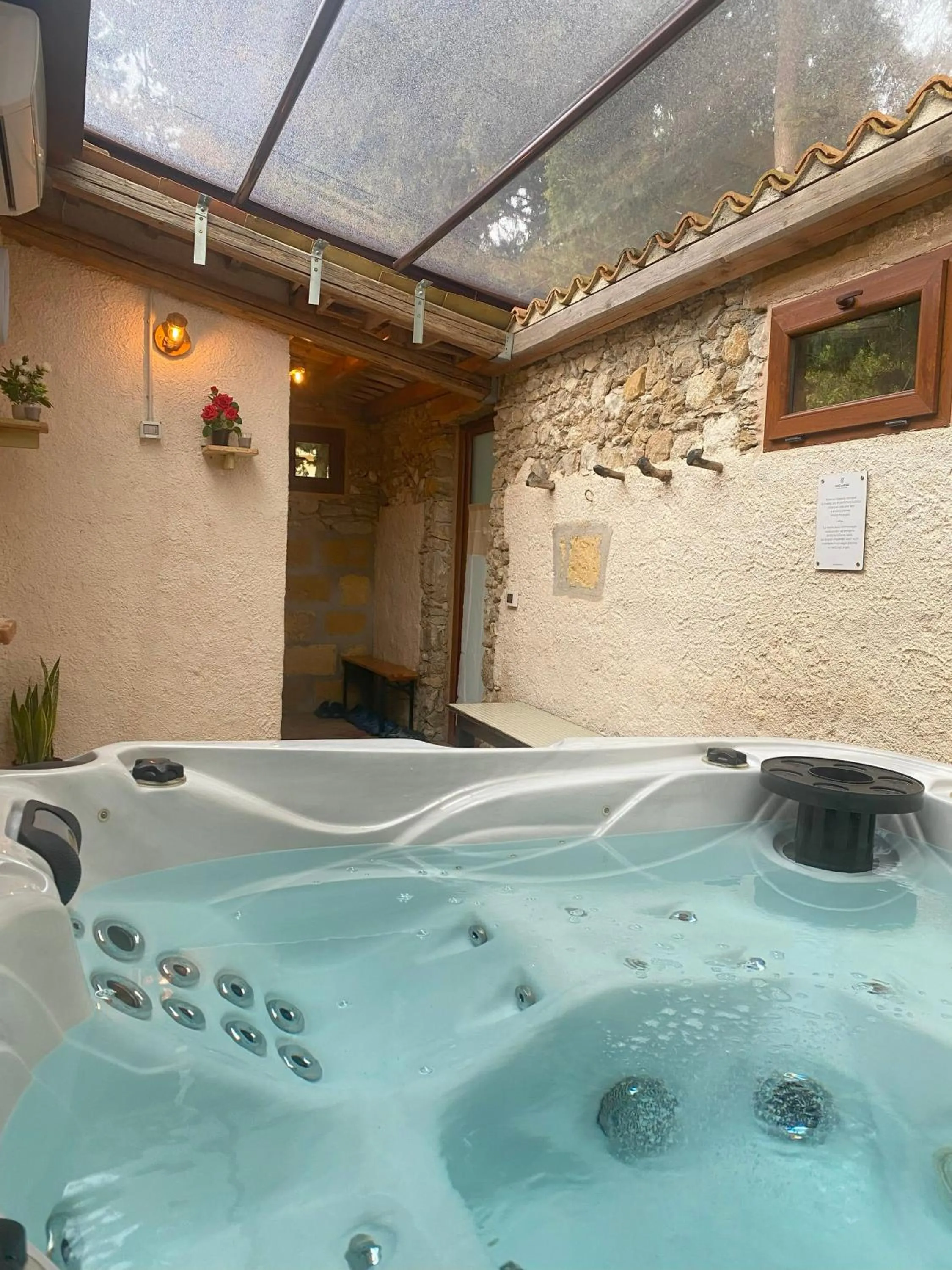 Hot Tub in Feudo Del Biviere