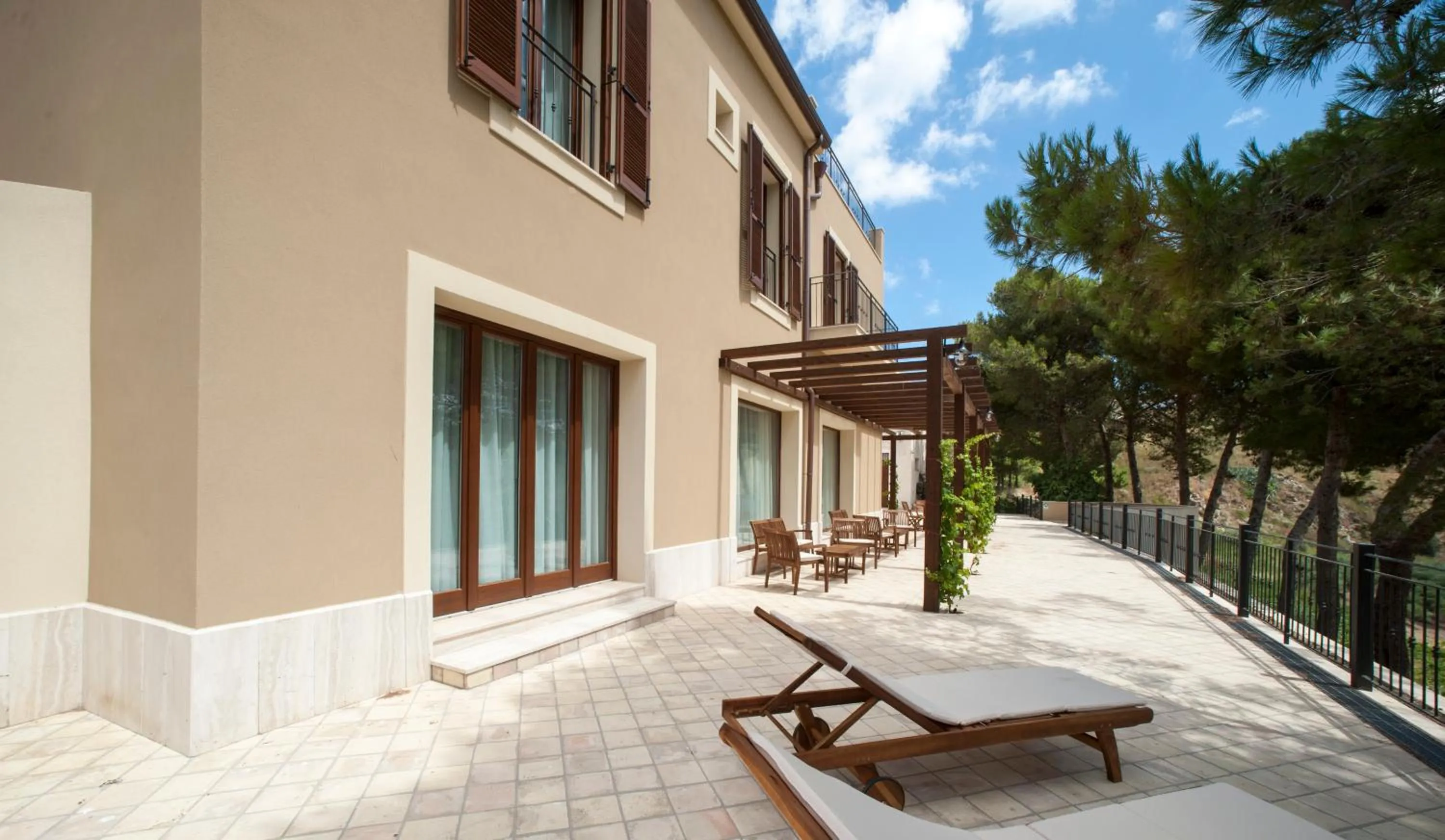 Property building in Feudo Del Biviere