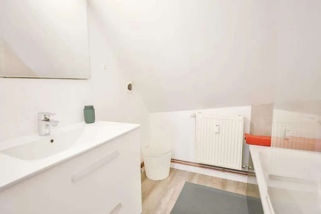 Bathroom in Le Bel-Air AVALLON