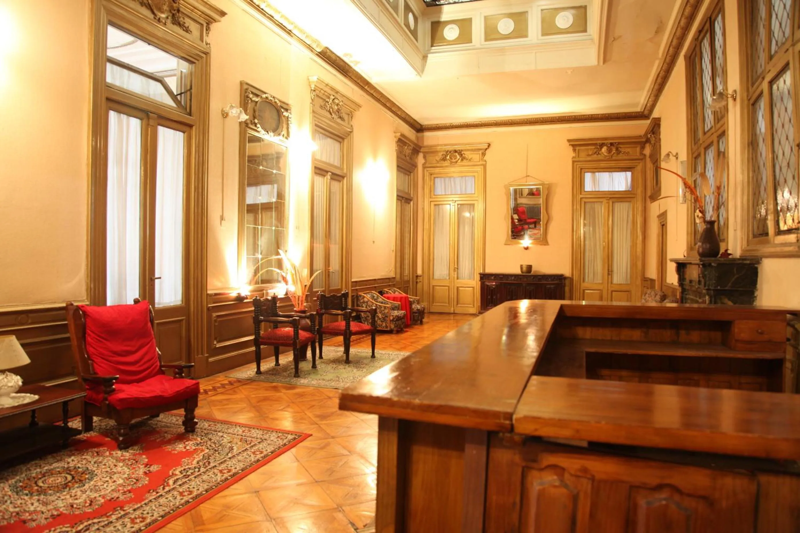 Lobby or reception in Hotel Reina