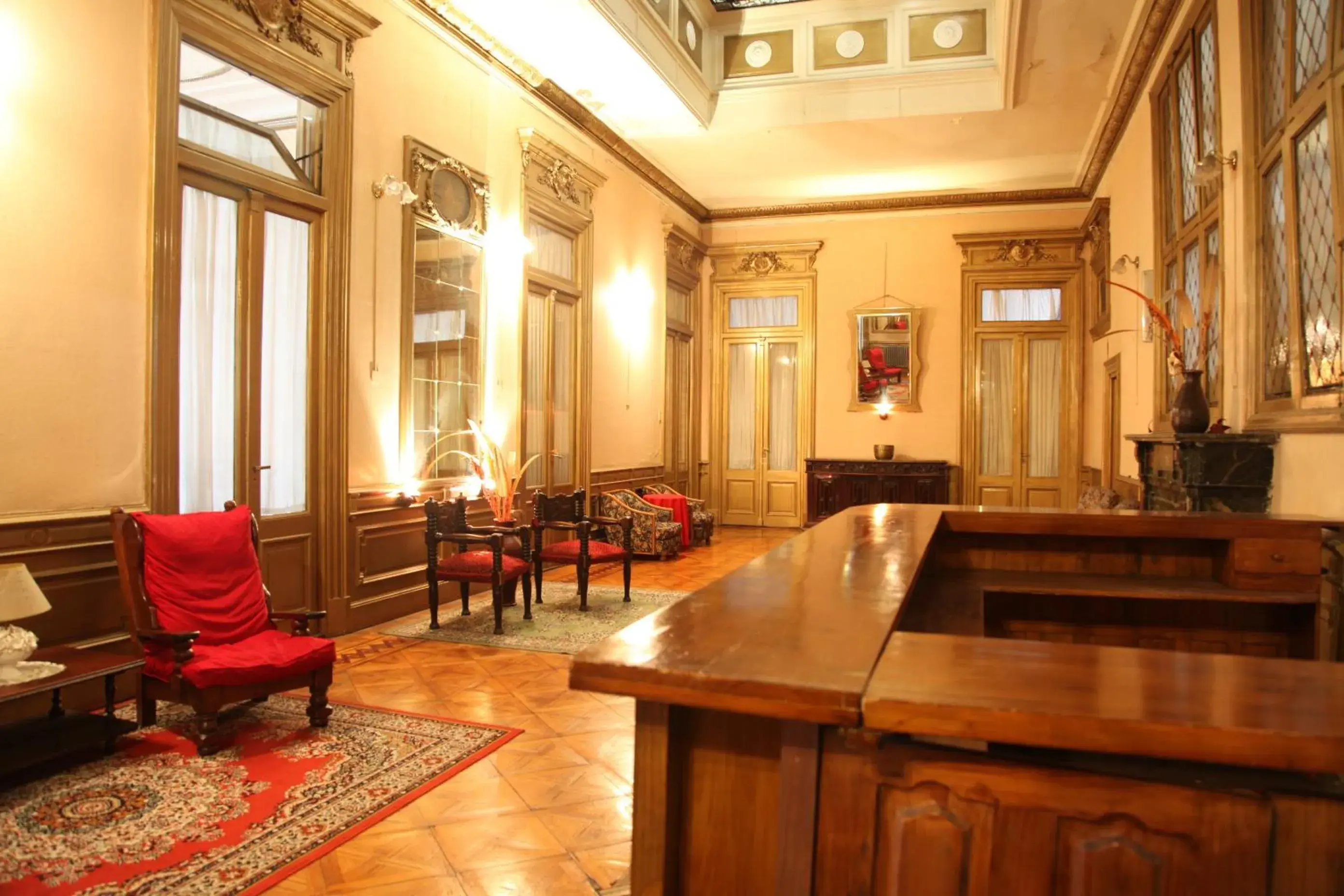 Lobby or reception in Hotel Reina Lobby or reception in Hotel Reina