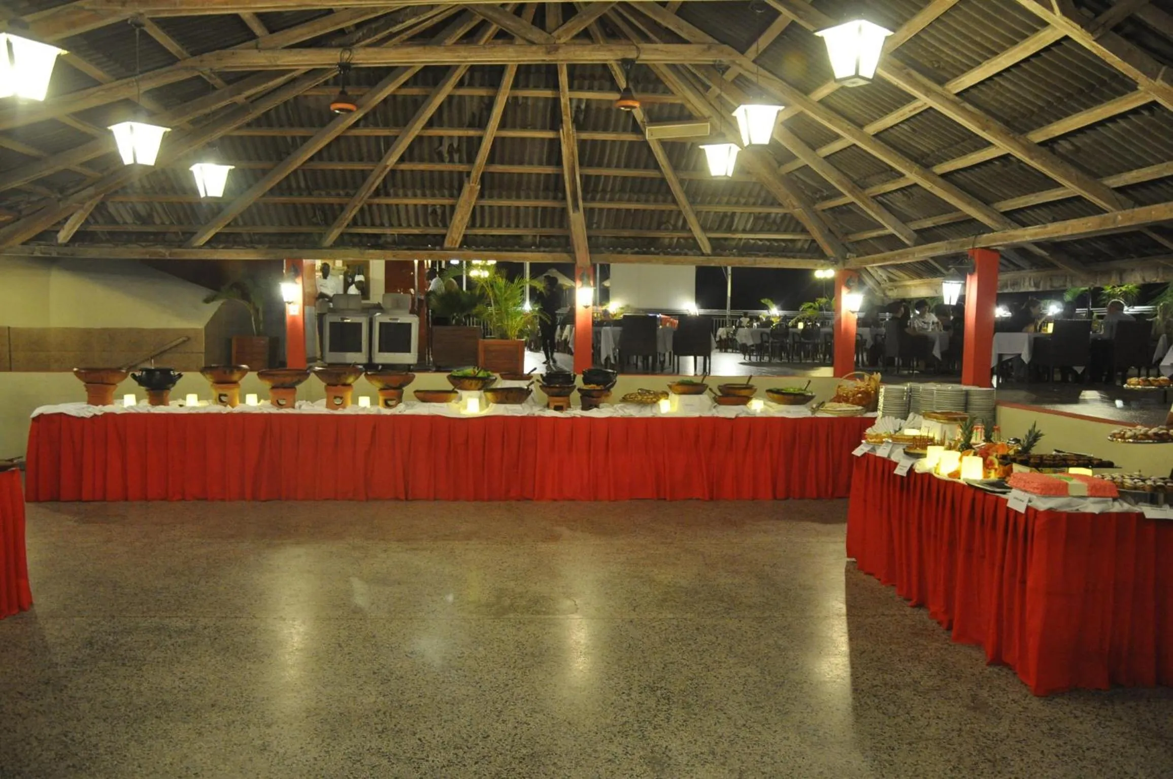 Food in Hotel Du Lac
