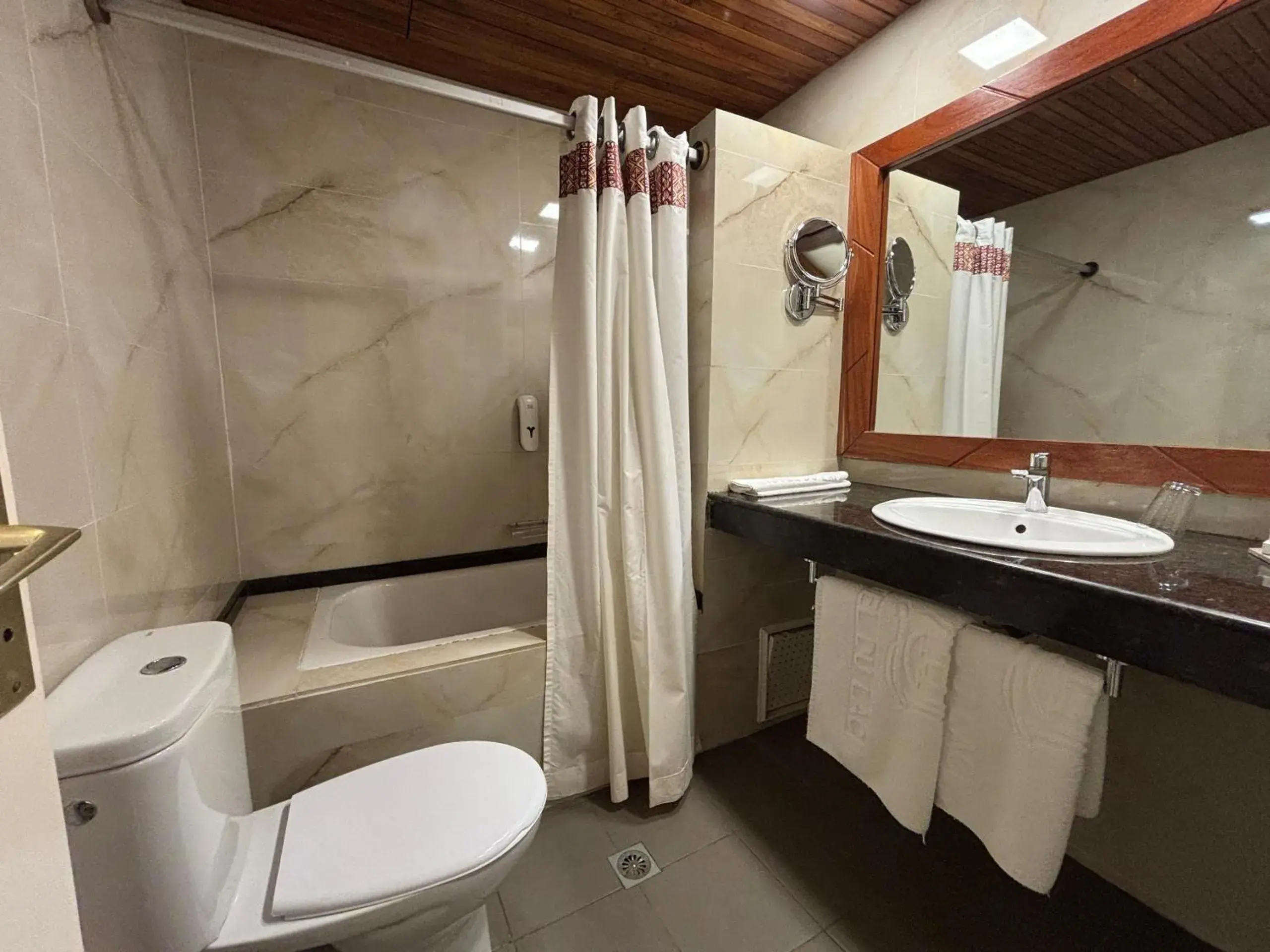 Superior Suite - single occupancy in Hotel Du Lac Superior Suite - single occupancy in Hotel Du Lac