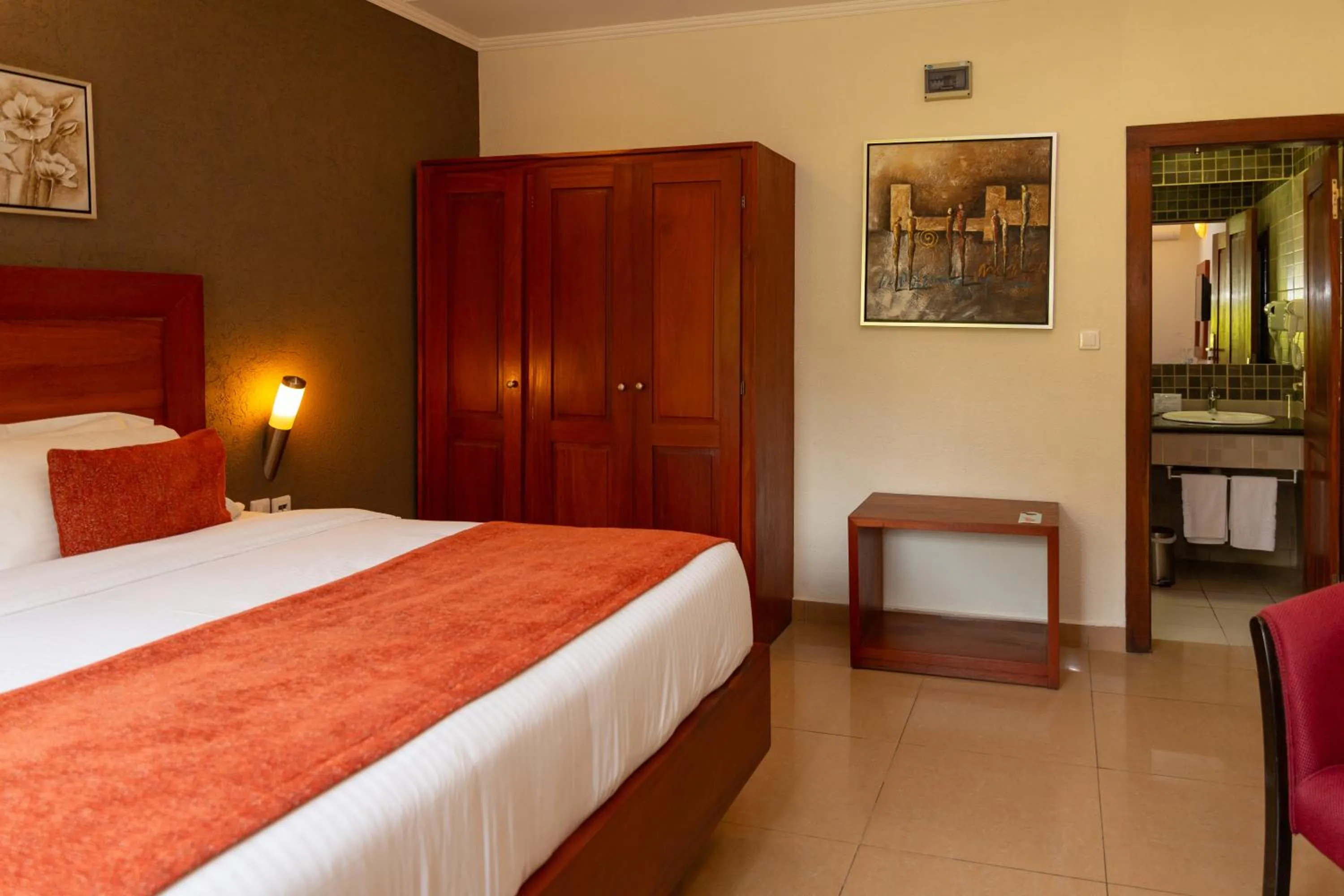 Bed in Hotel Du Lac