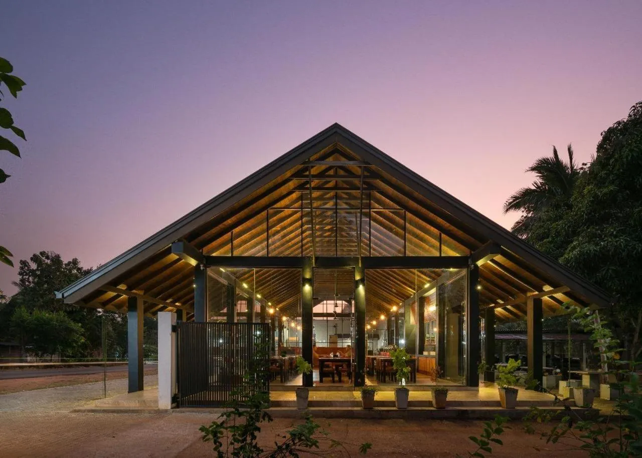 Property building in Thimbiri Wewa Resort Wilpattu