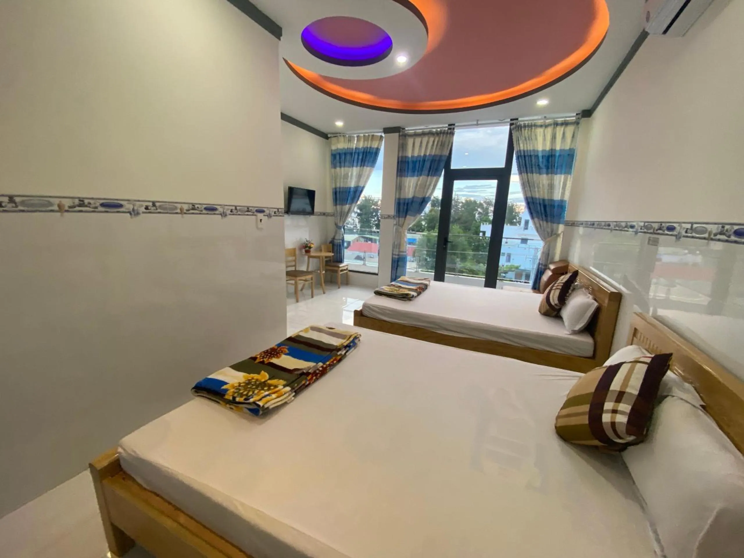 Bed in Hotel Việt Sang