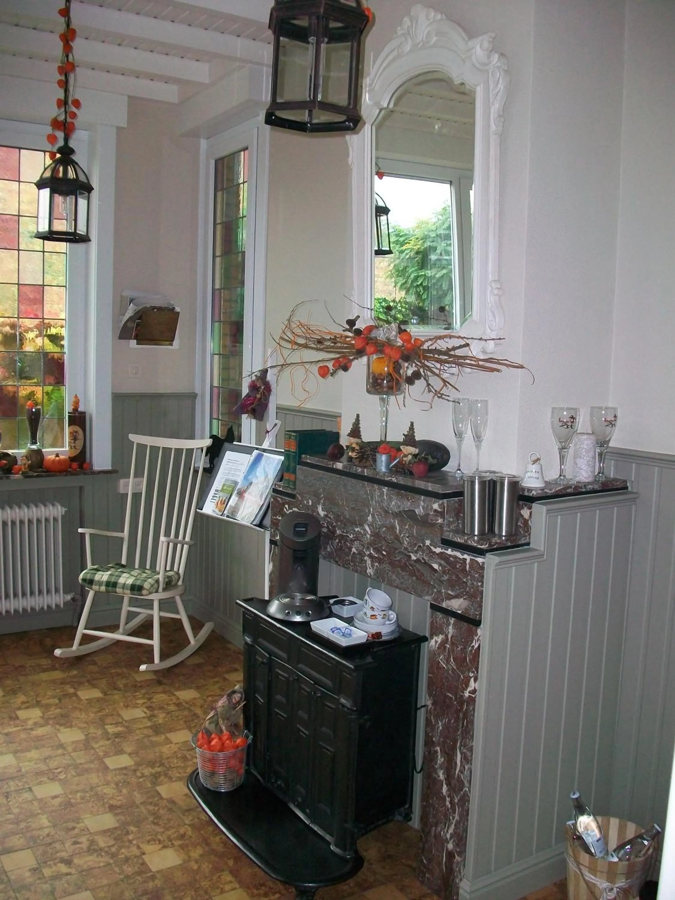 Communal lounge/ TV room in B&B Bru-Beauline