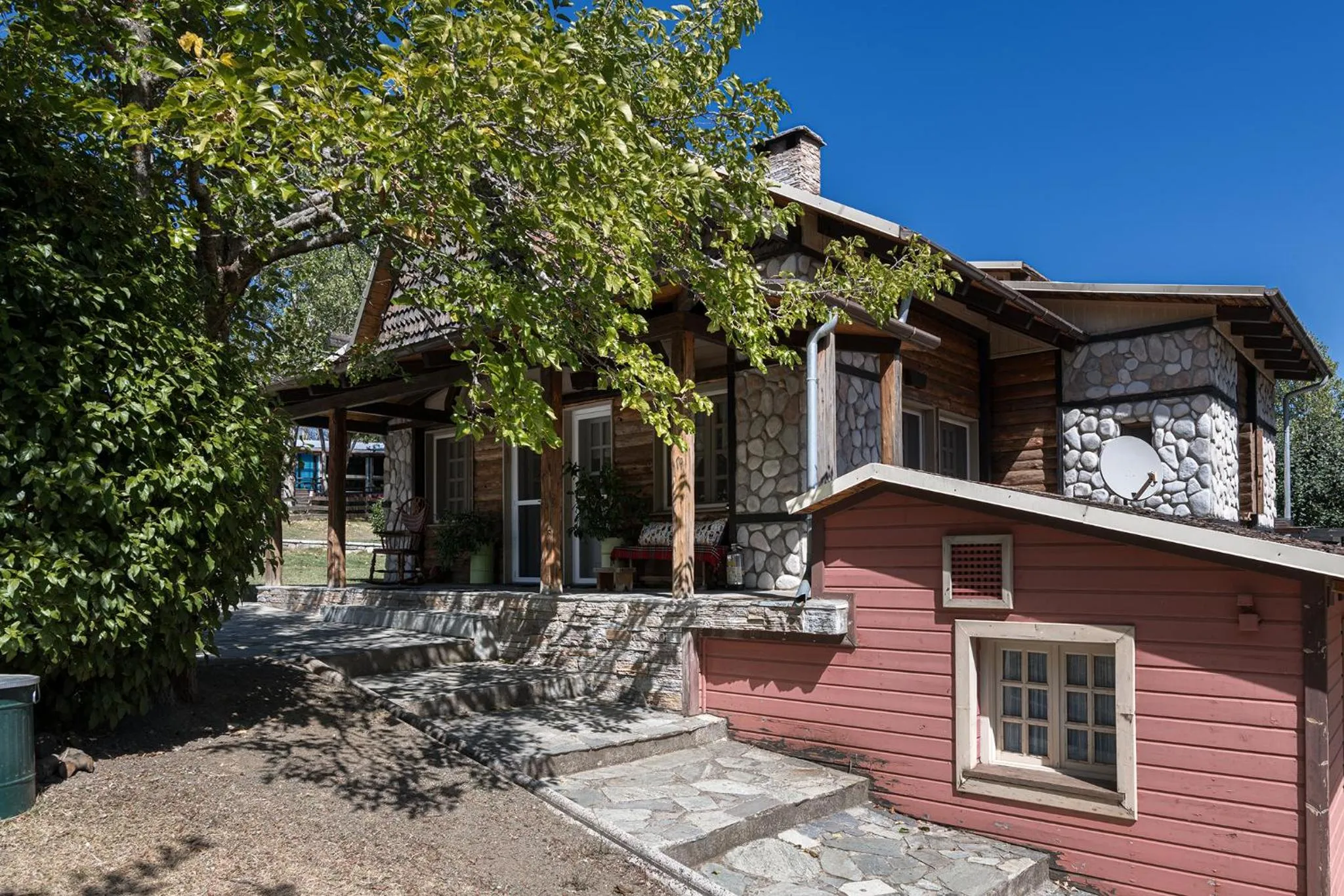 Vasilikia Mountain Farm & Retreat