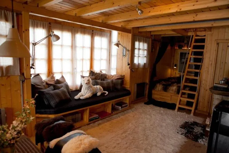 Living room in Vasilikia Mountain Farm & Retreat