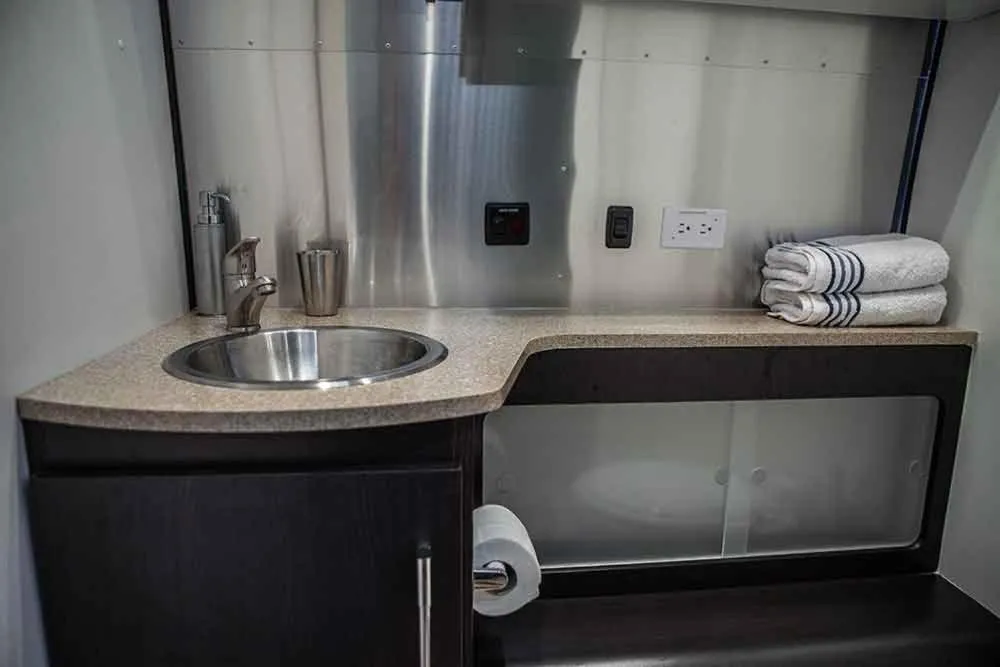 Bathroom in Vasilikia Mountain Farm & Retreat