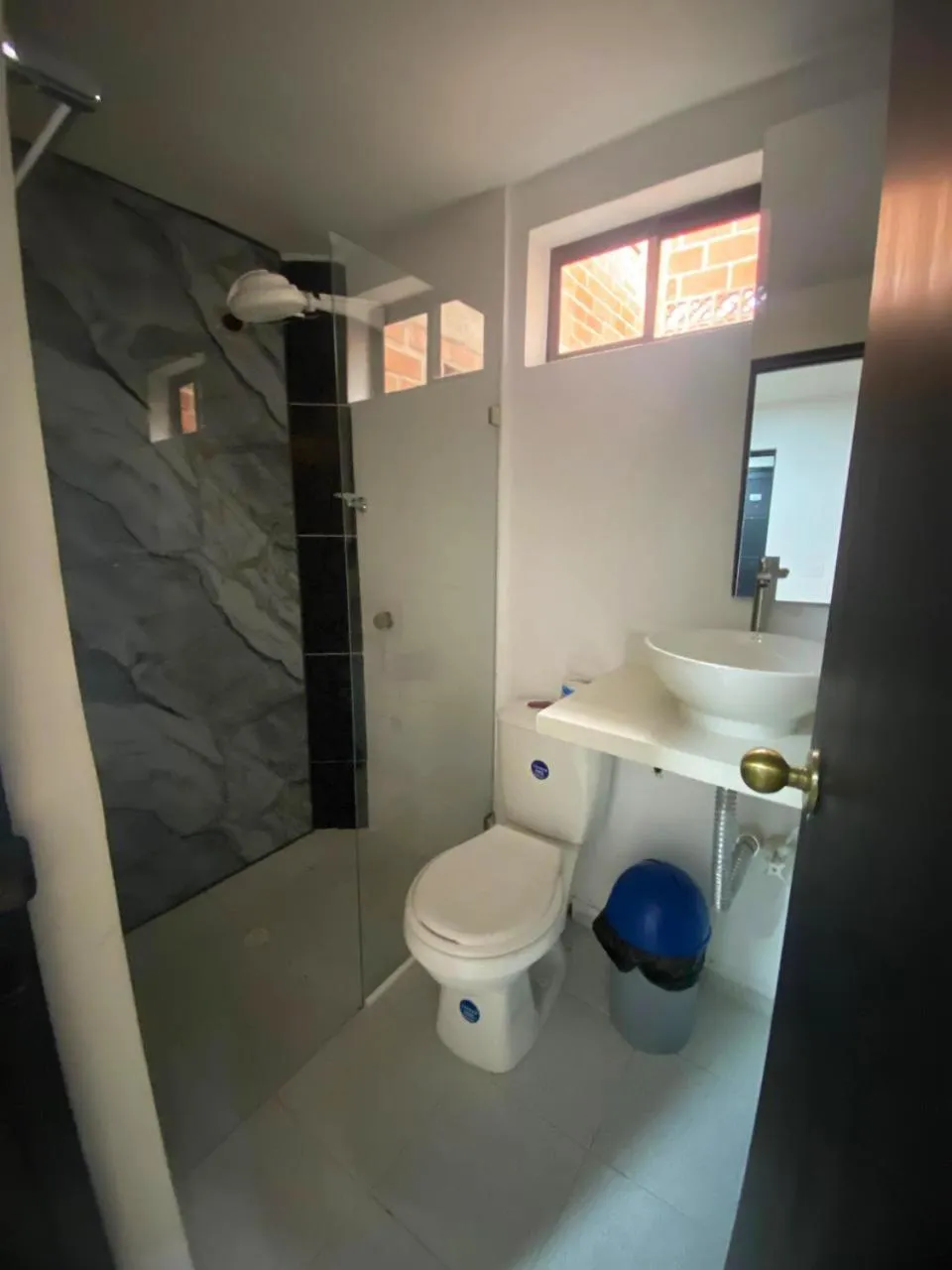 Bathroom in 33 Hotel Bulerias