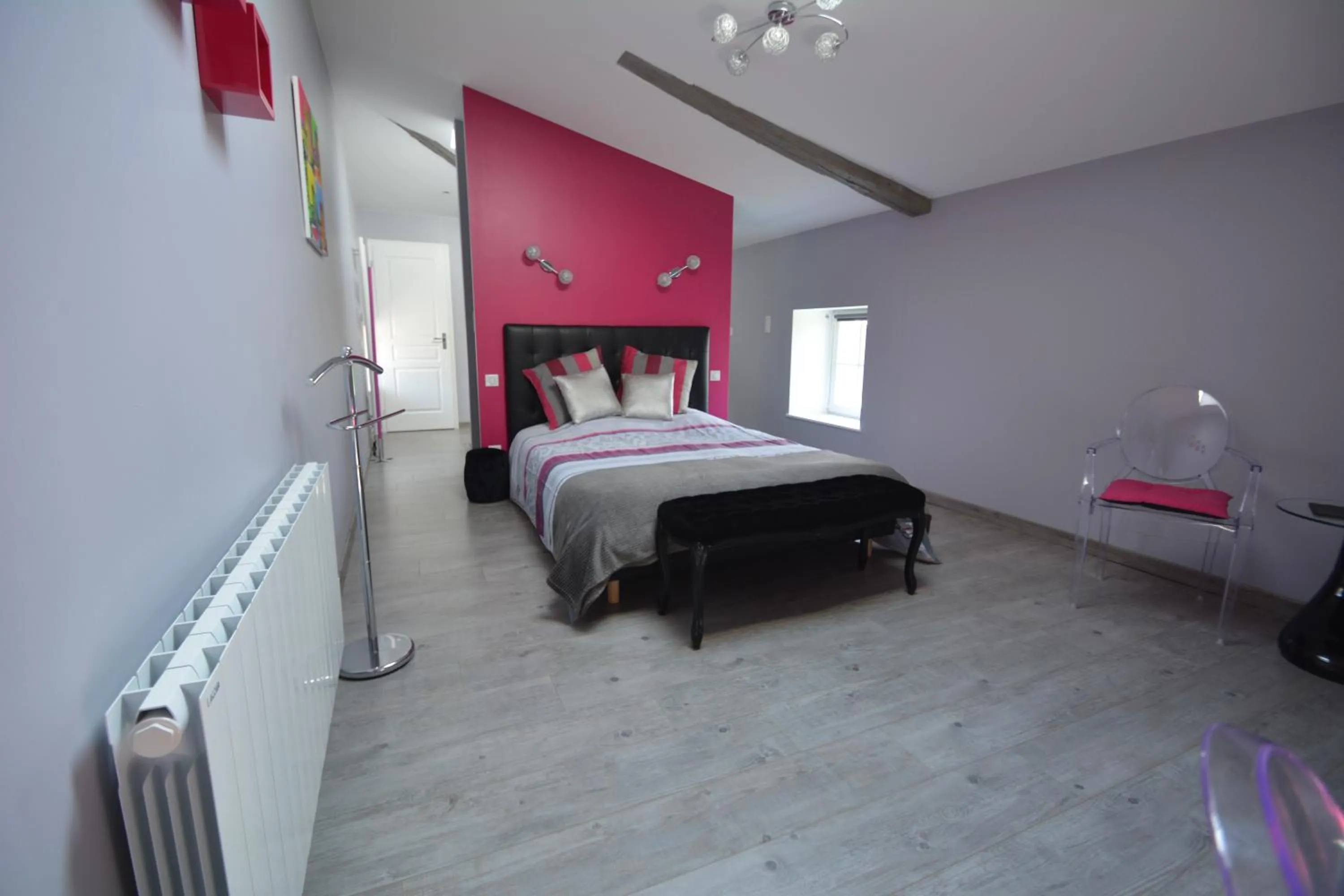 Living room, Bed in Aux 4 Cornes - Chambre d'hôtes