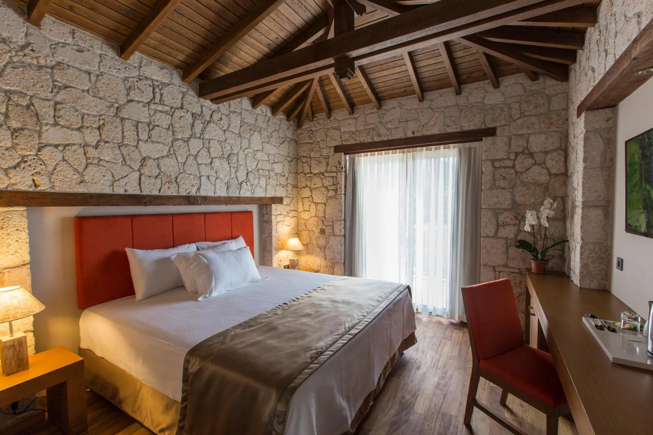 Bed in Renka Hotel & Spa